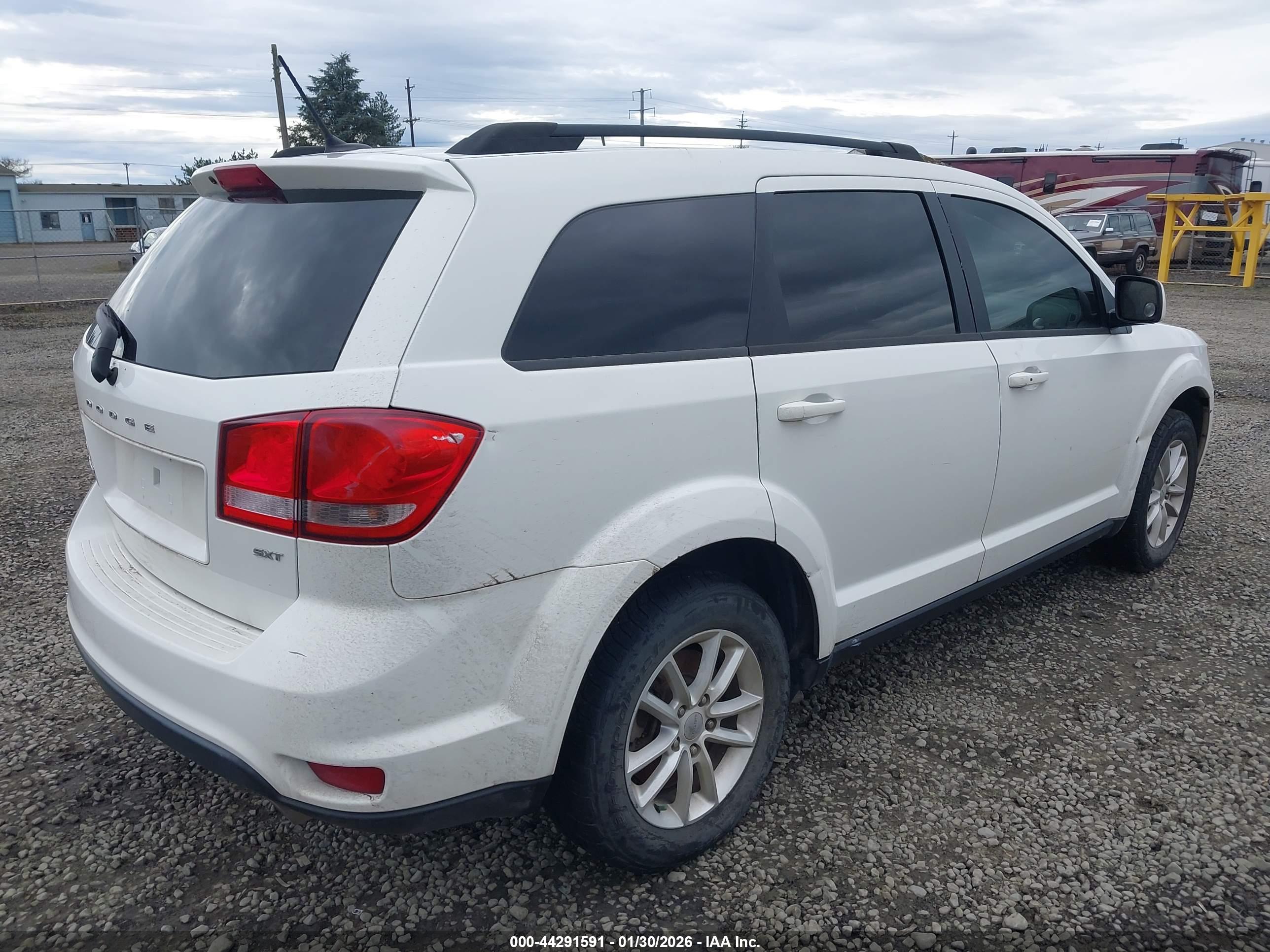 DODGE JOURNEY image 4