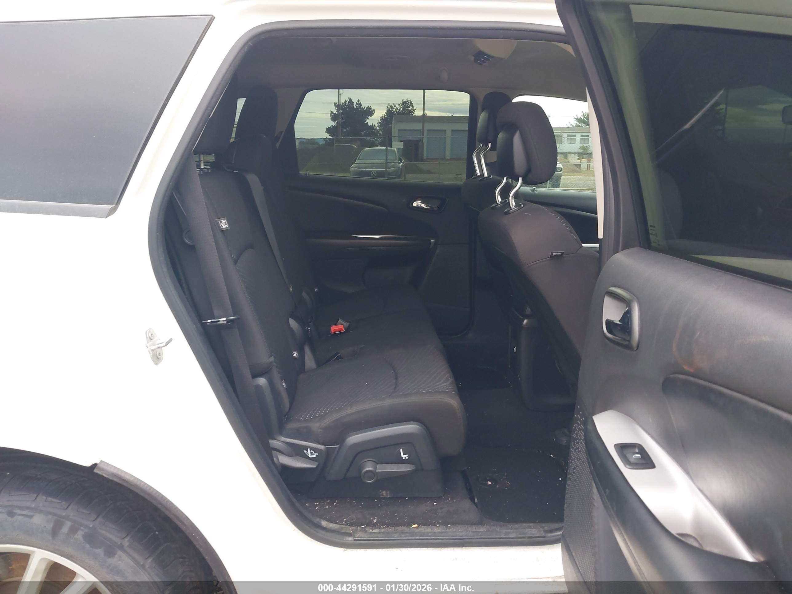 DODGE JOURNEY image 8