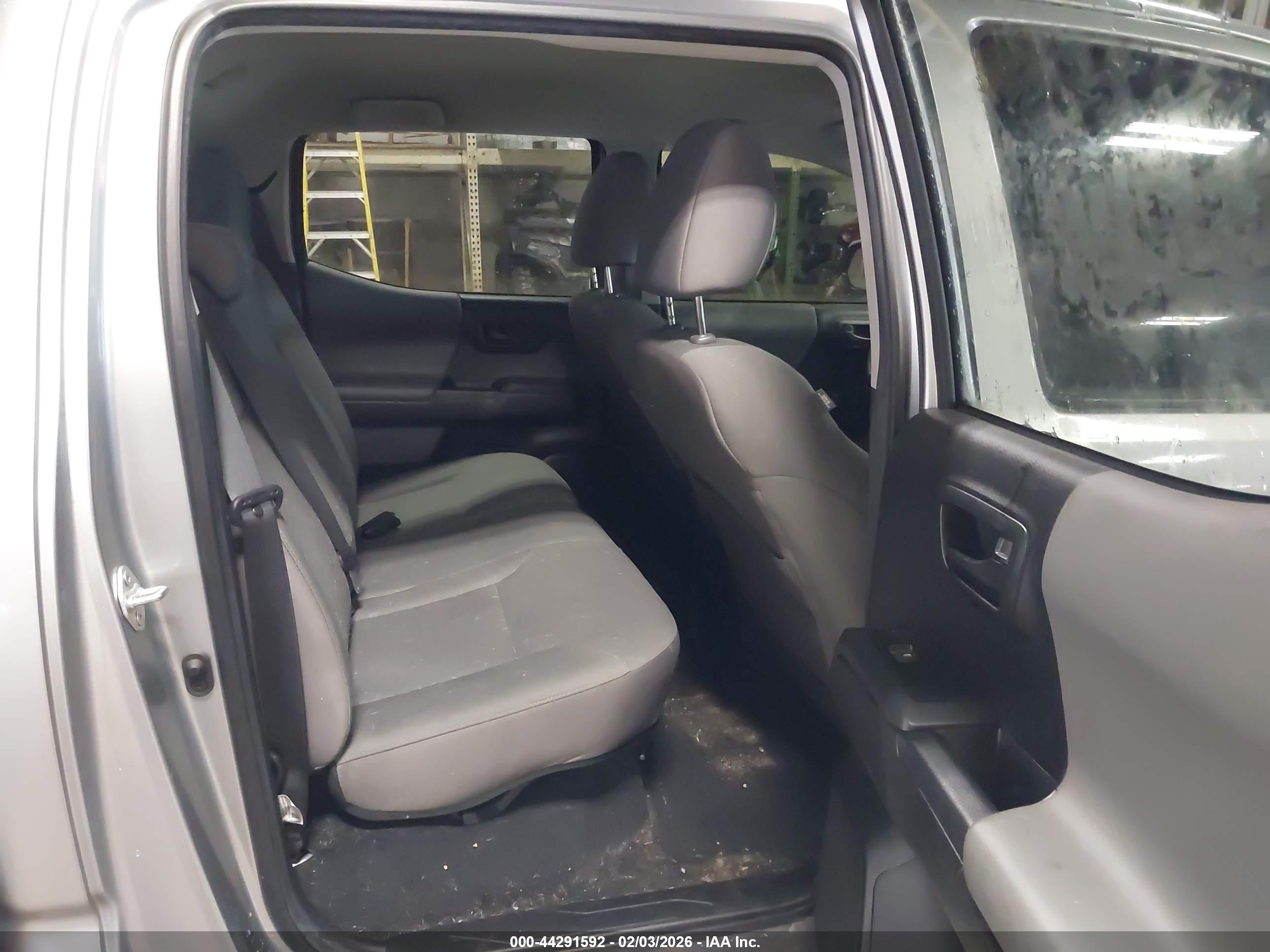TOYOTA TACOMA image 8