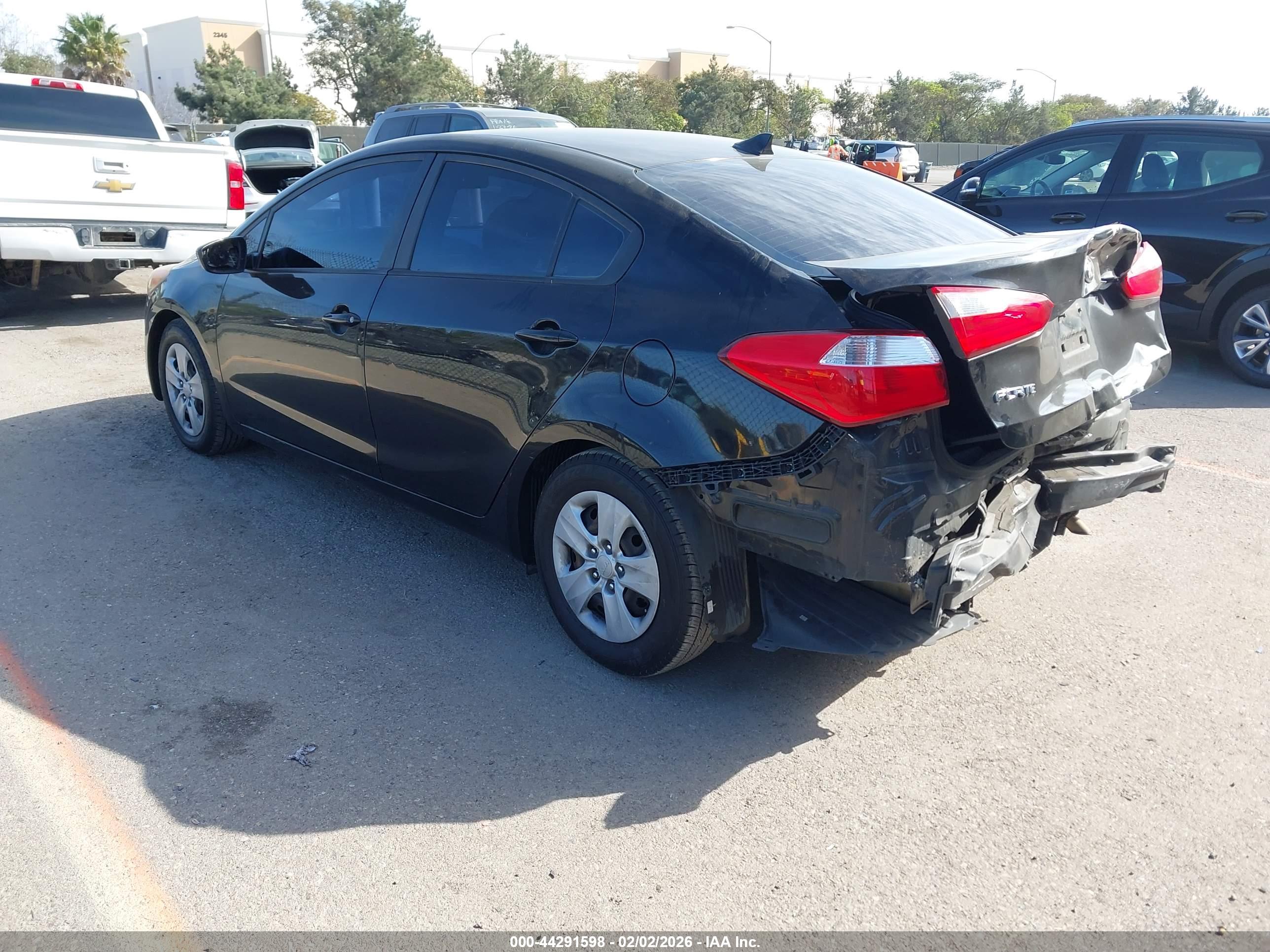 KIA FORTE image 3