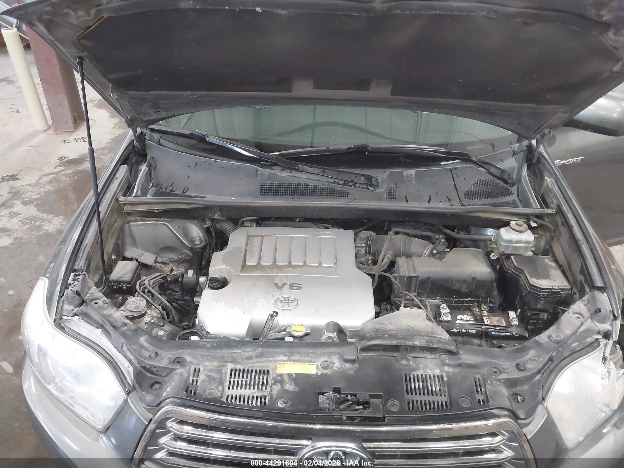 TOYOTA HIGHLANDER image 10