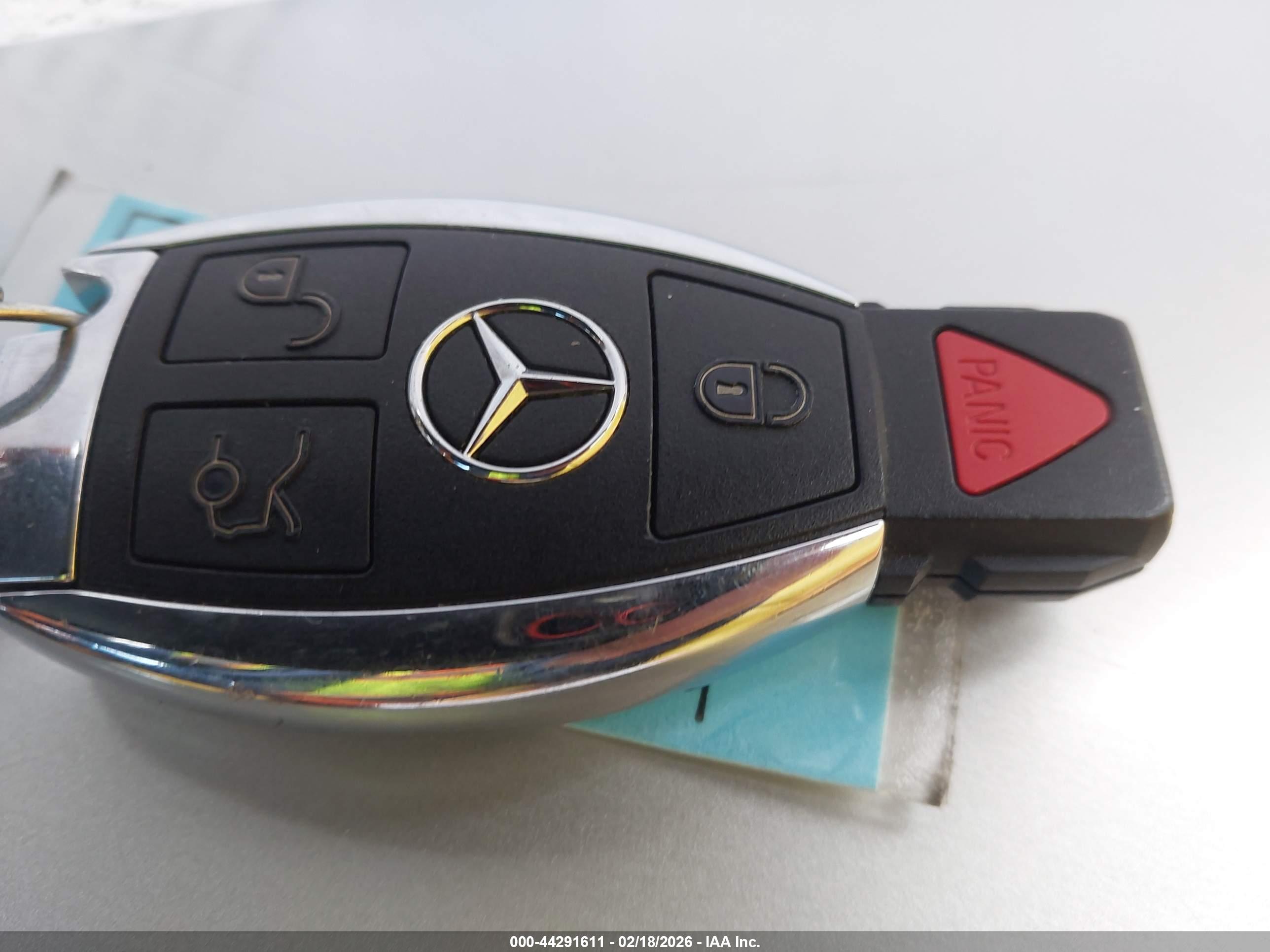 MERCEDES-BENZ C image 11