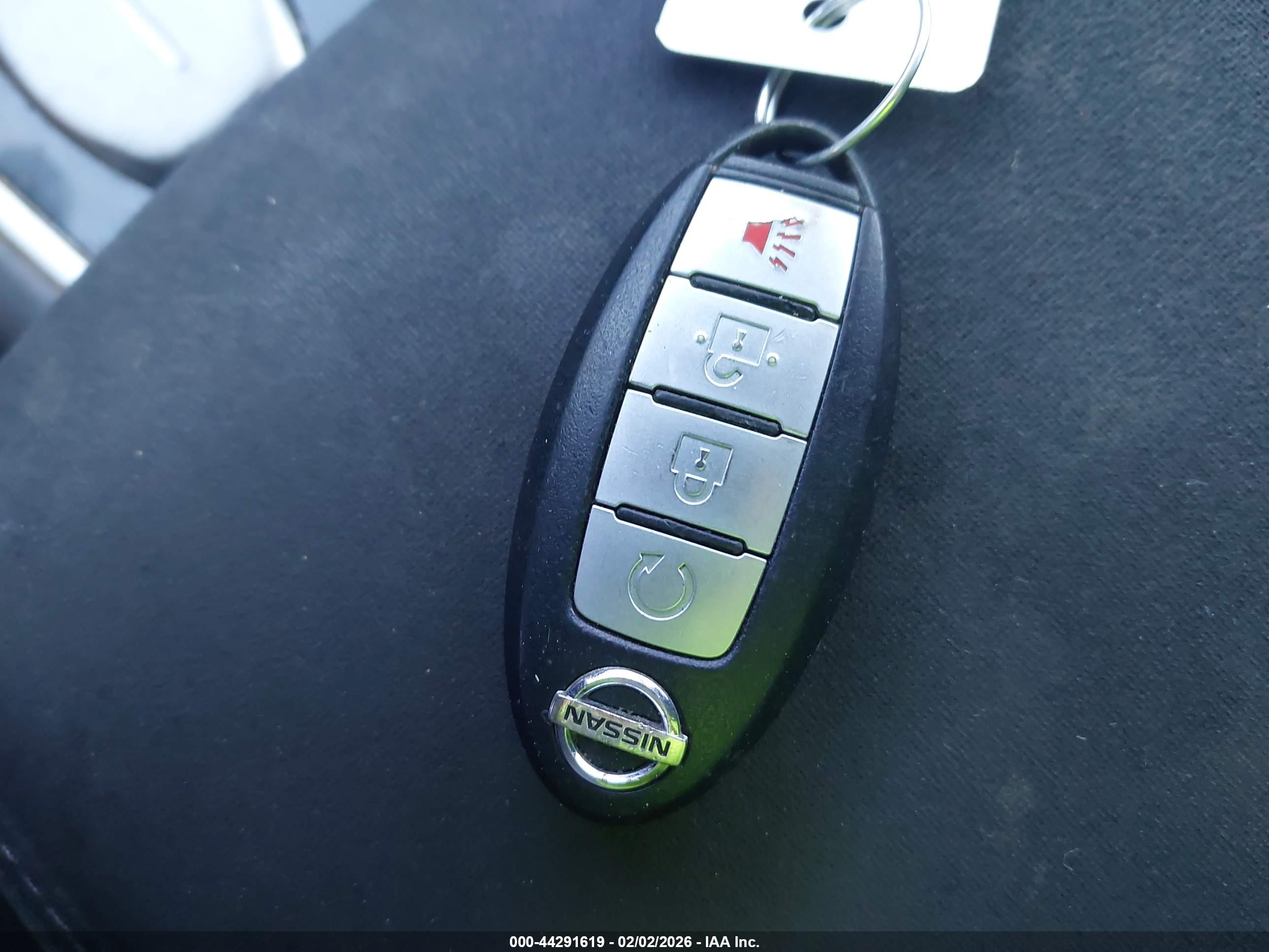 NISSAN PATHFINDER image 11