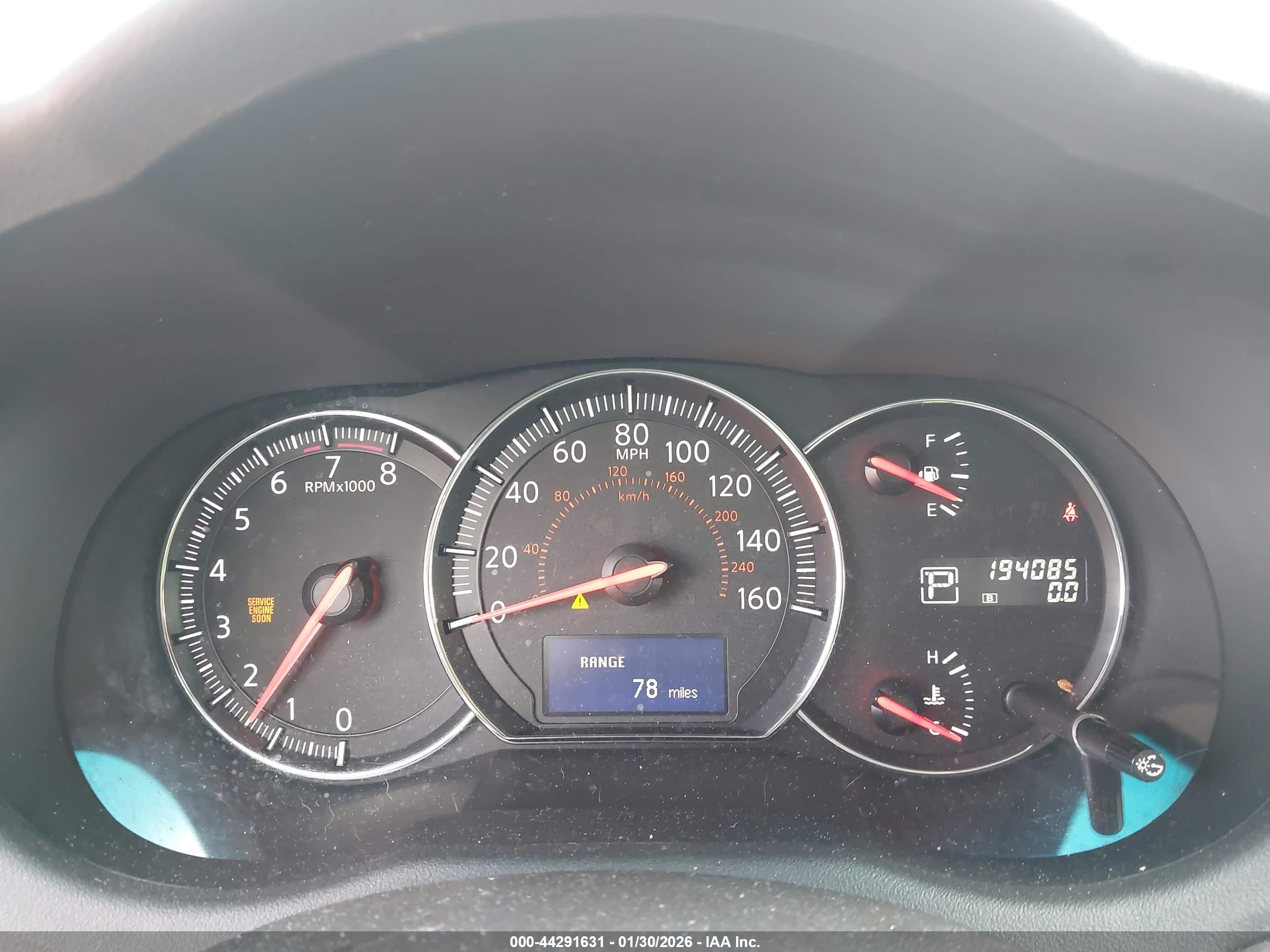 NISSAN MAXIMA image 7