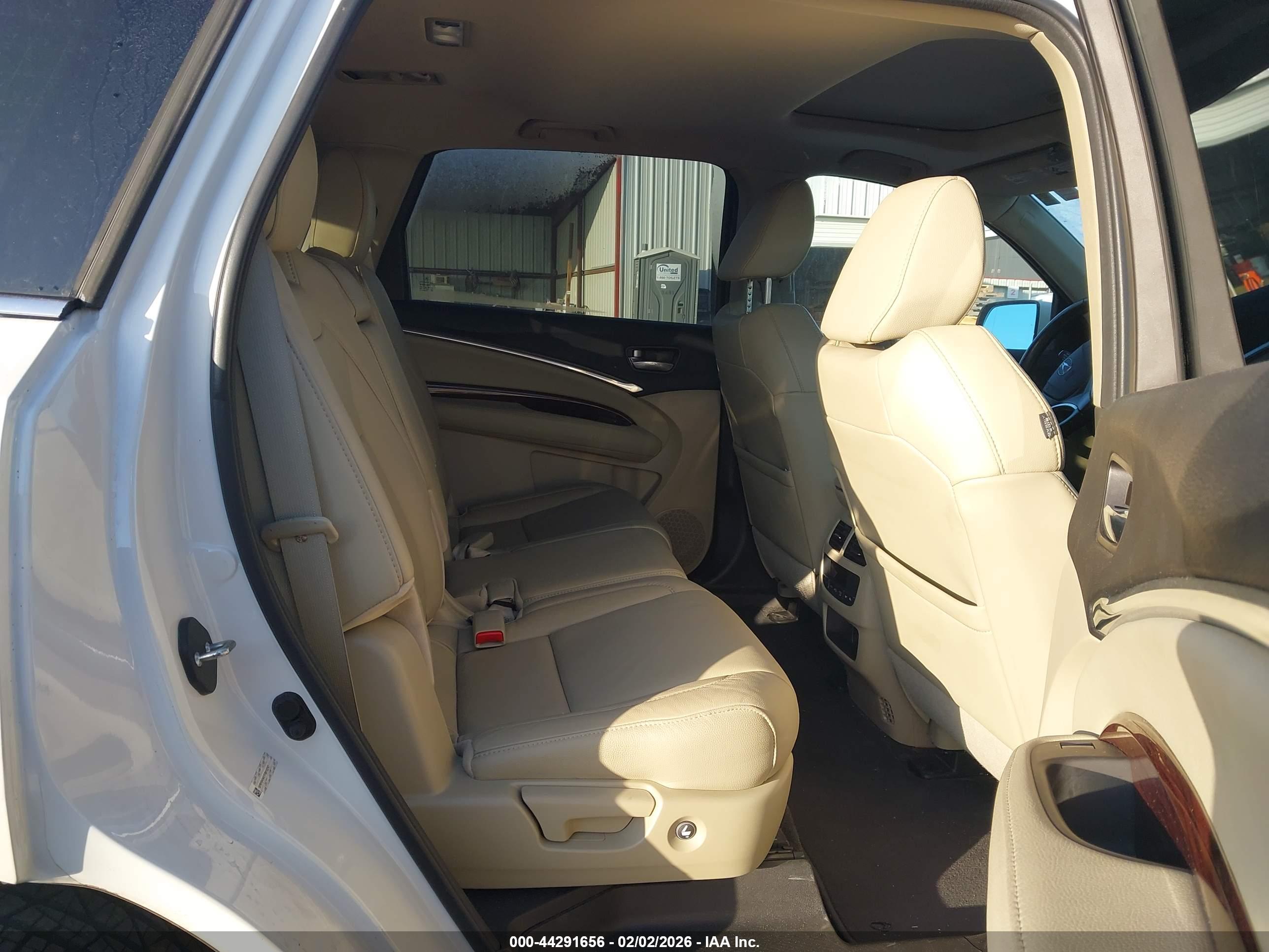 ACURA MDX image 8
