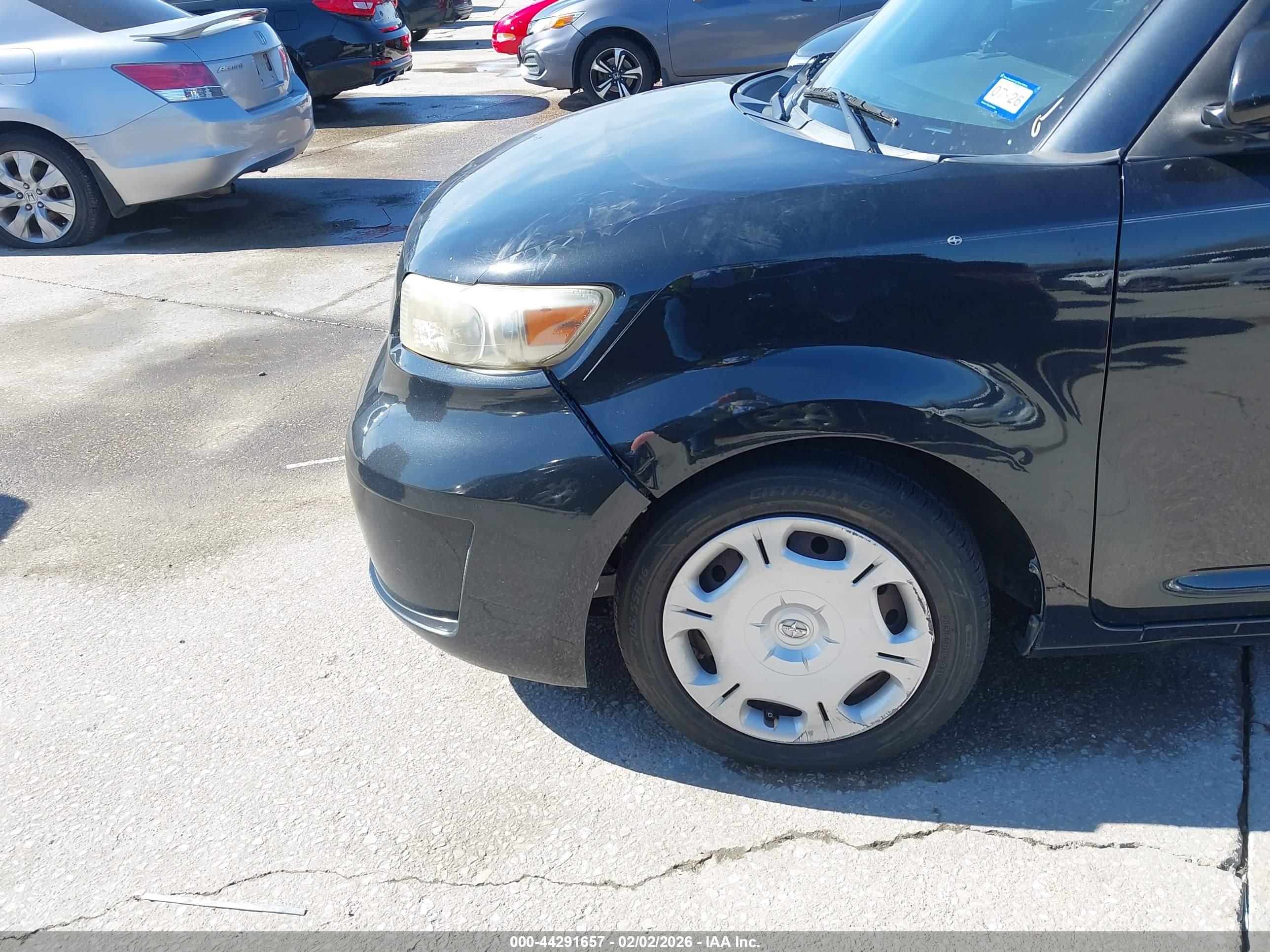 SCION XB image 6