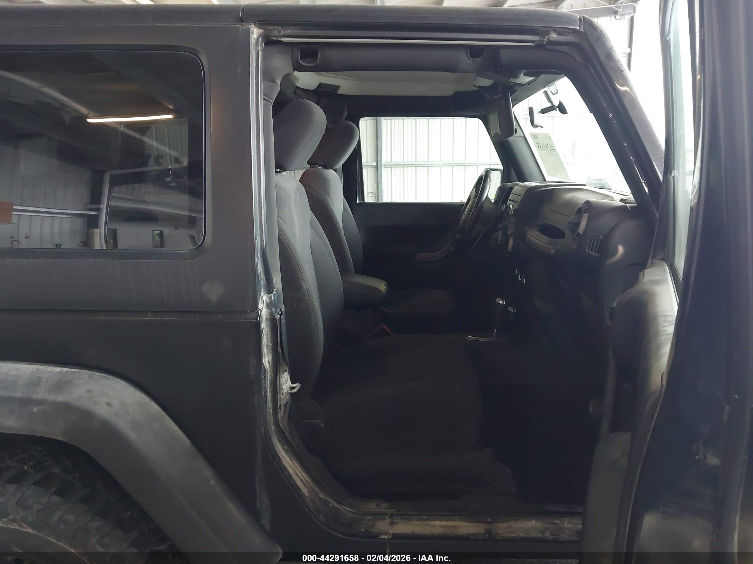 JEEP WRANGLER image 5