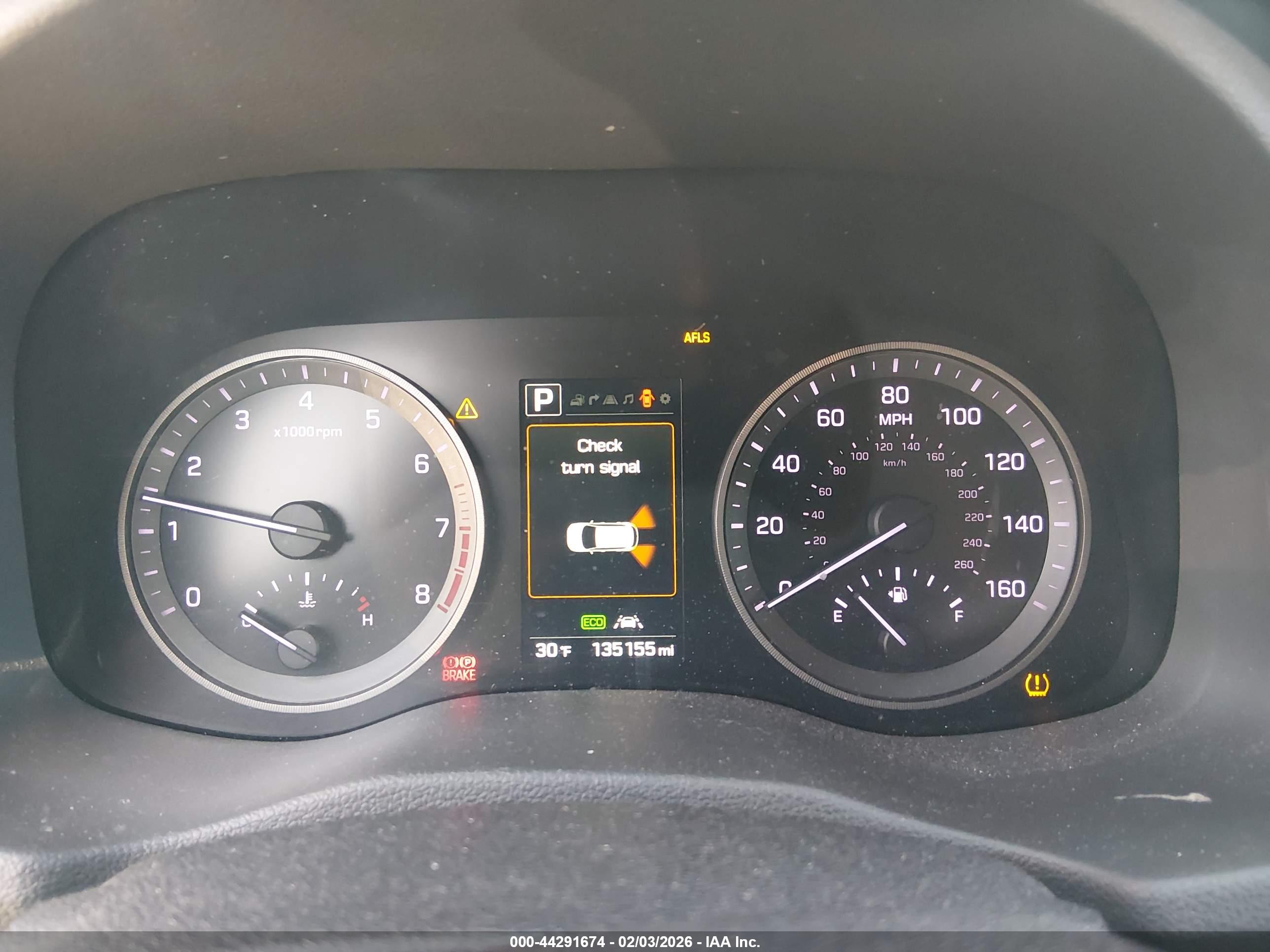 HYUNDAI TUCSON image 7