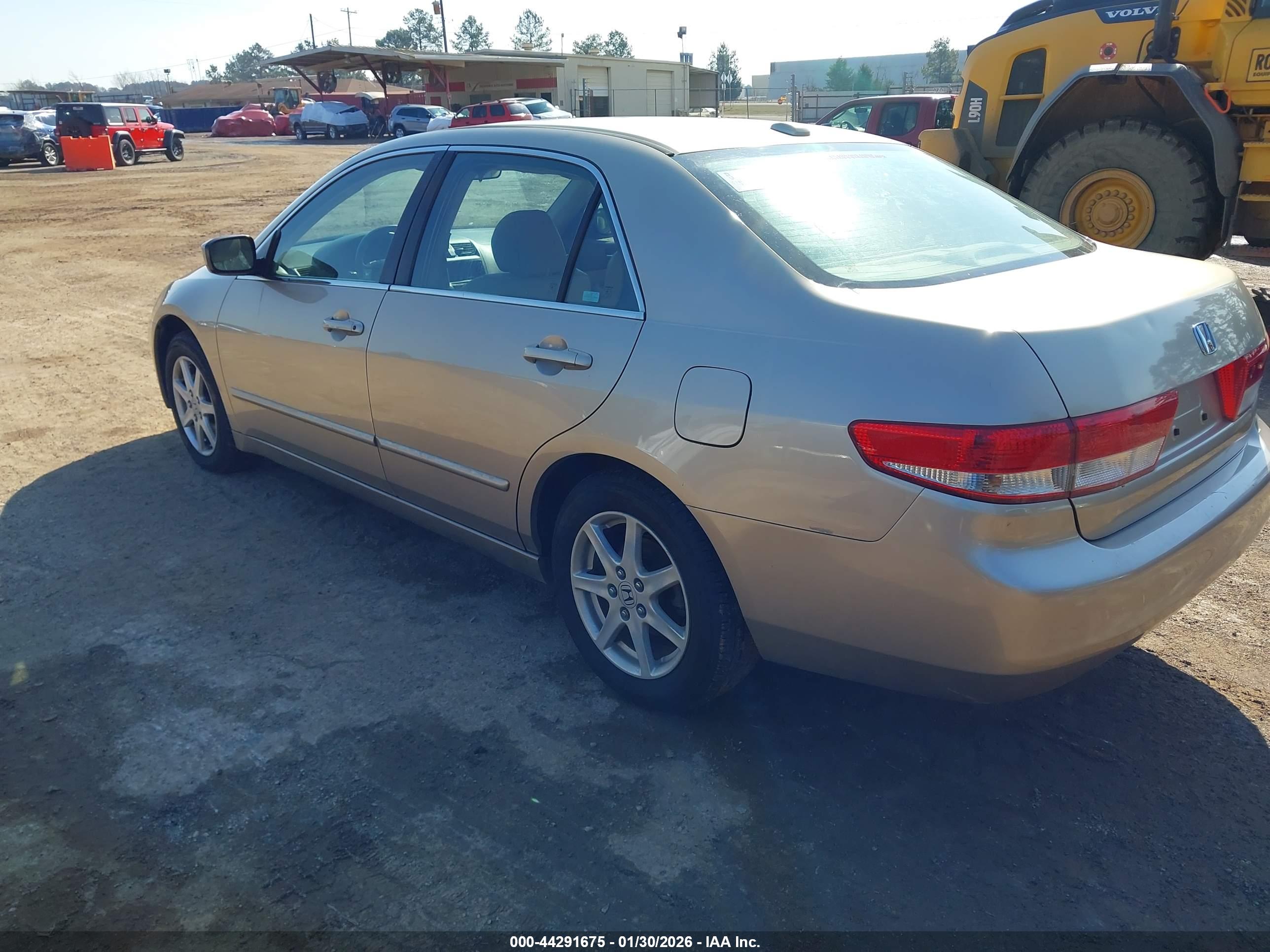 HONDA ACCORD image 3