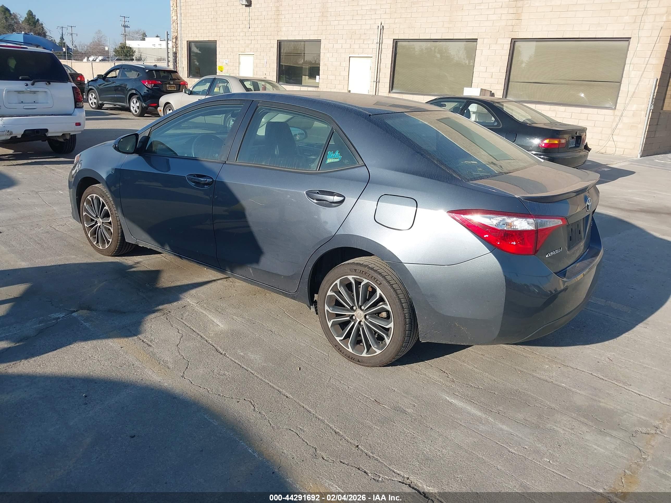 TOYOTA COROLLA image 3