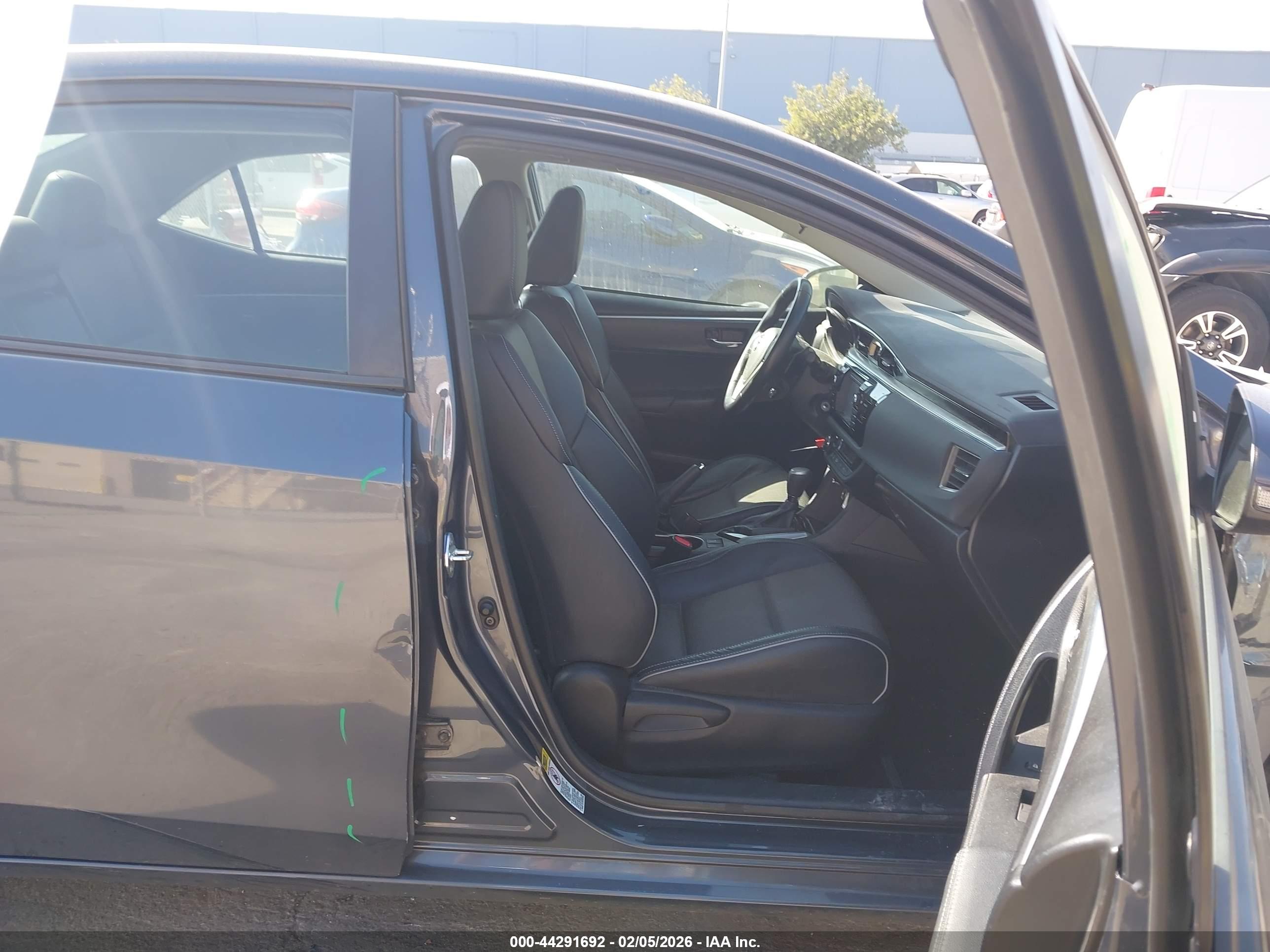 TOYOTA COROLLA image 5