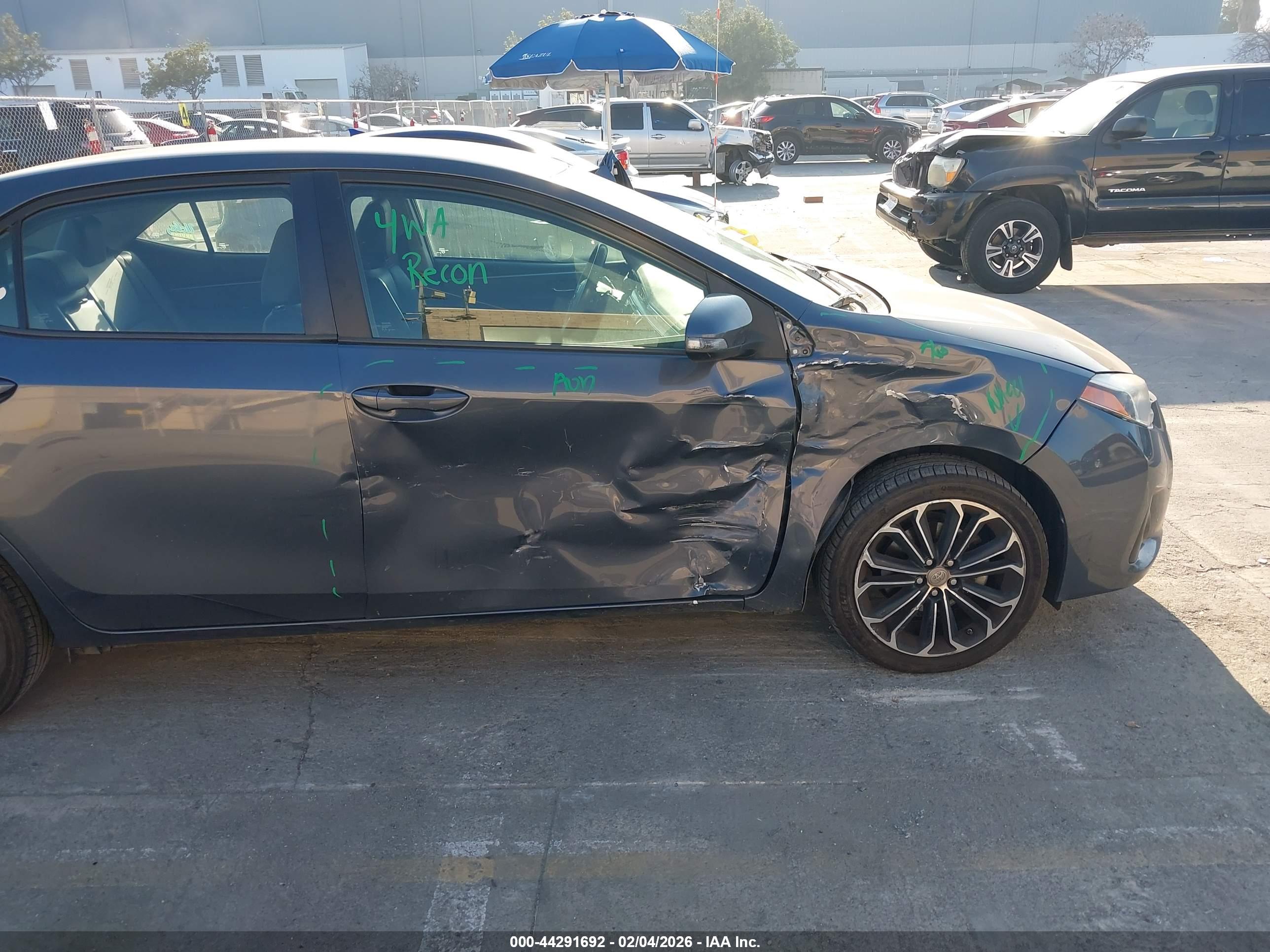 TOYOTA COROLLA image 6