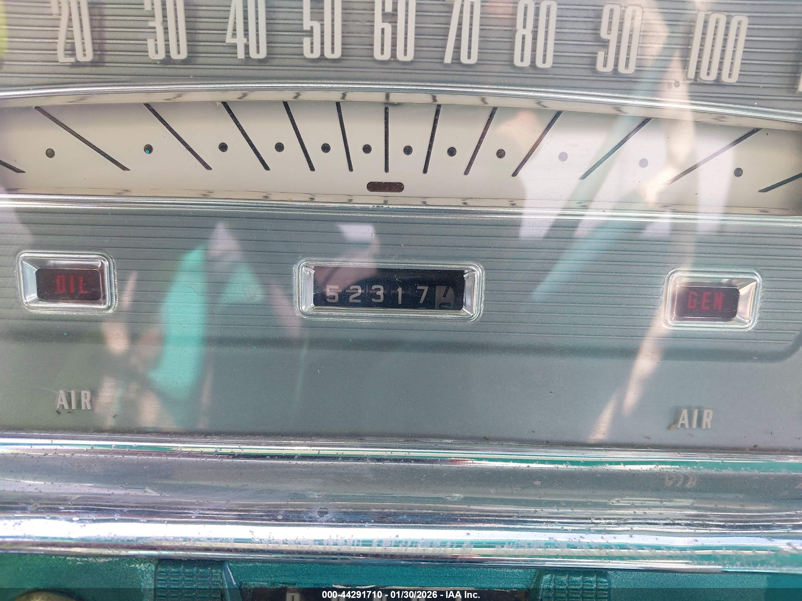 FORD FAIRLANE image 7