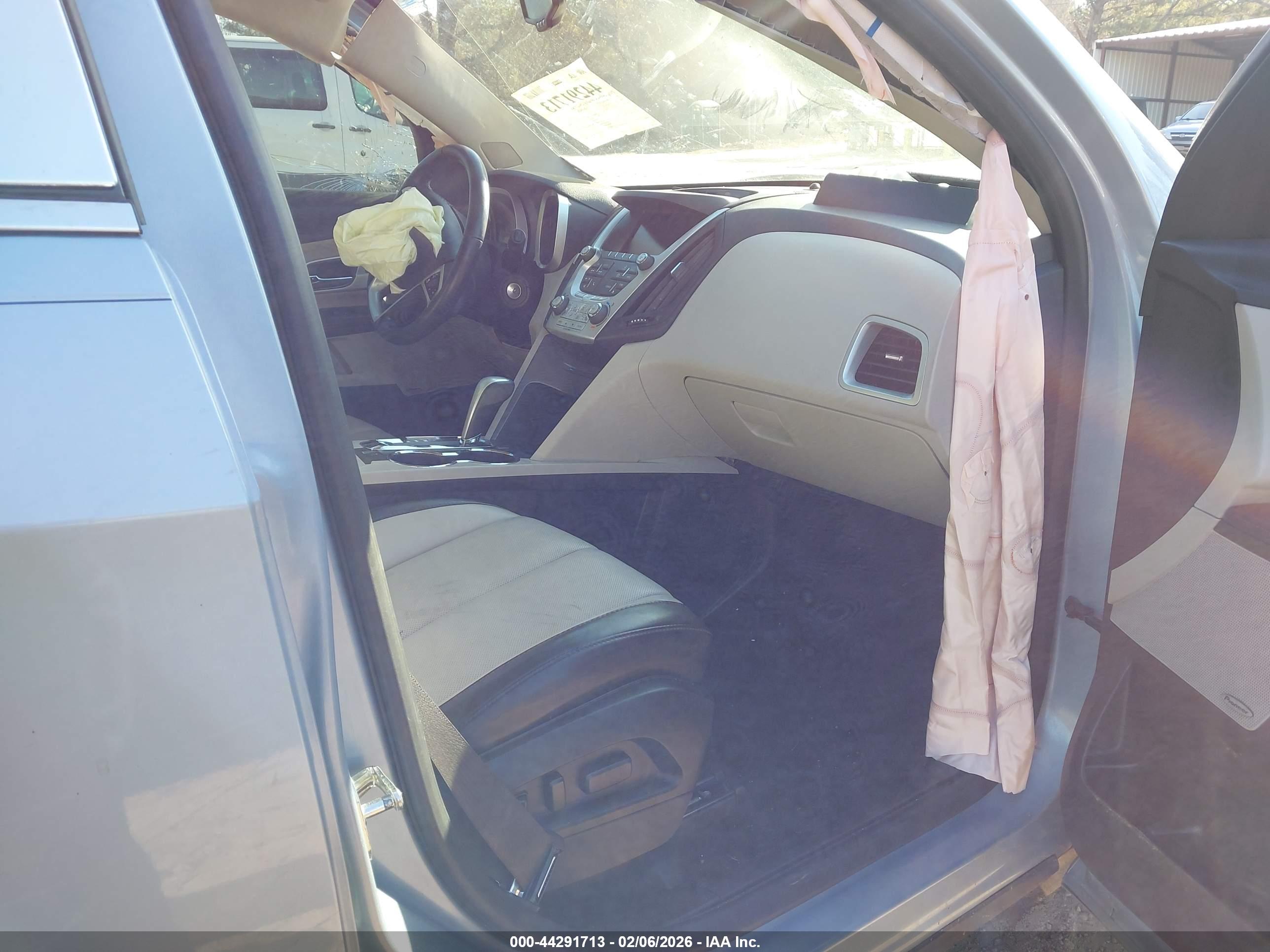CHEVROLET EQUINOX image 5
