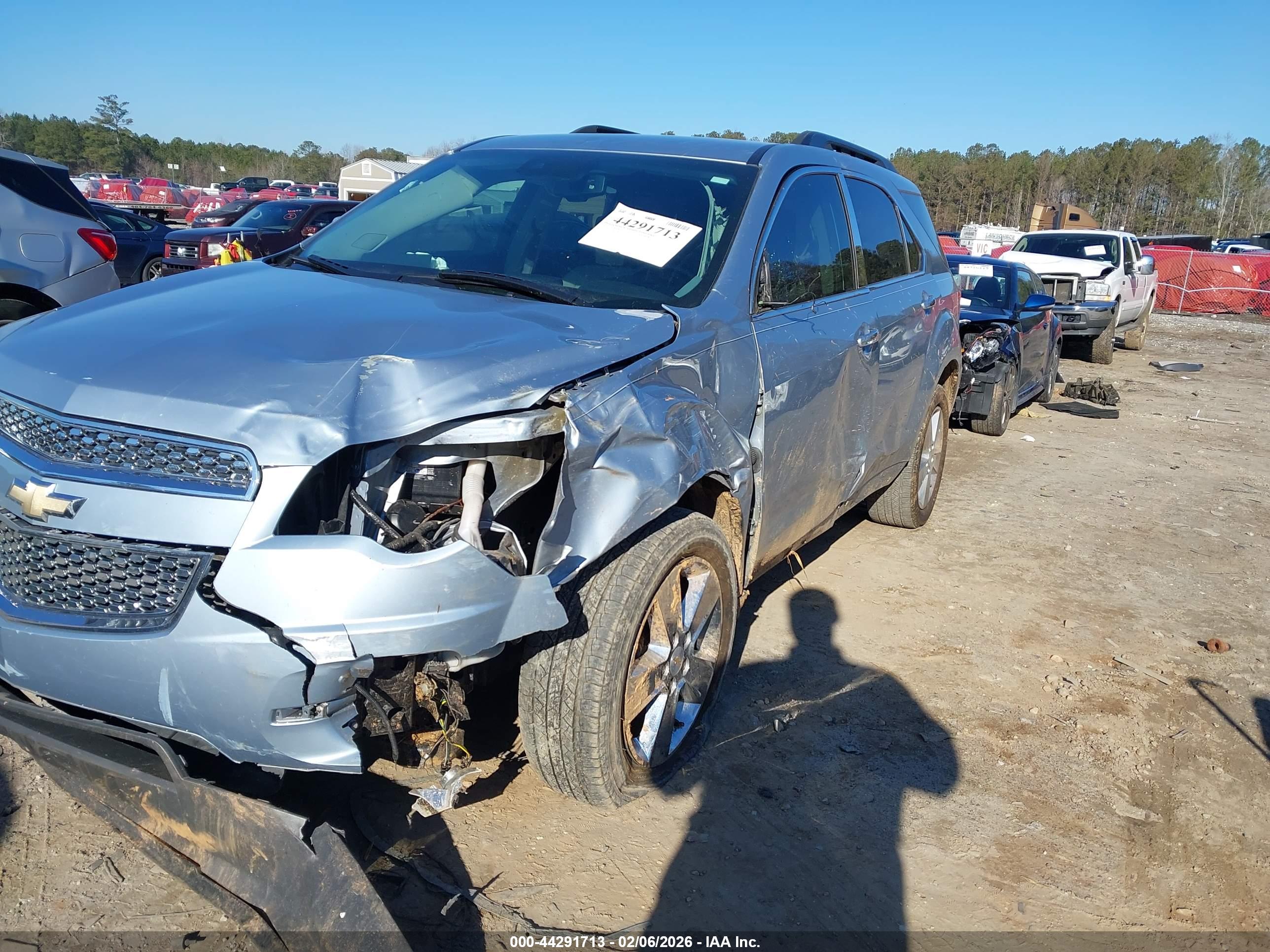 CHEVROLET EQUINOX image 6