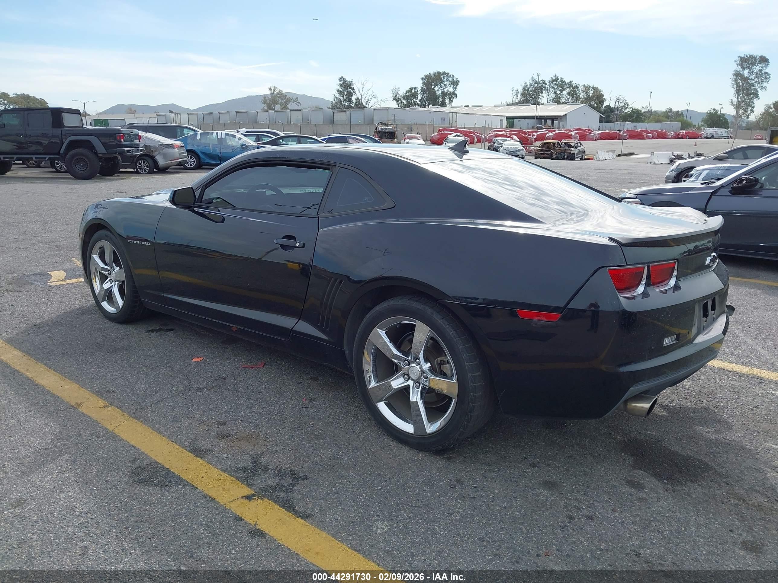 CHEVROLET CAMARO image 3