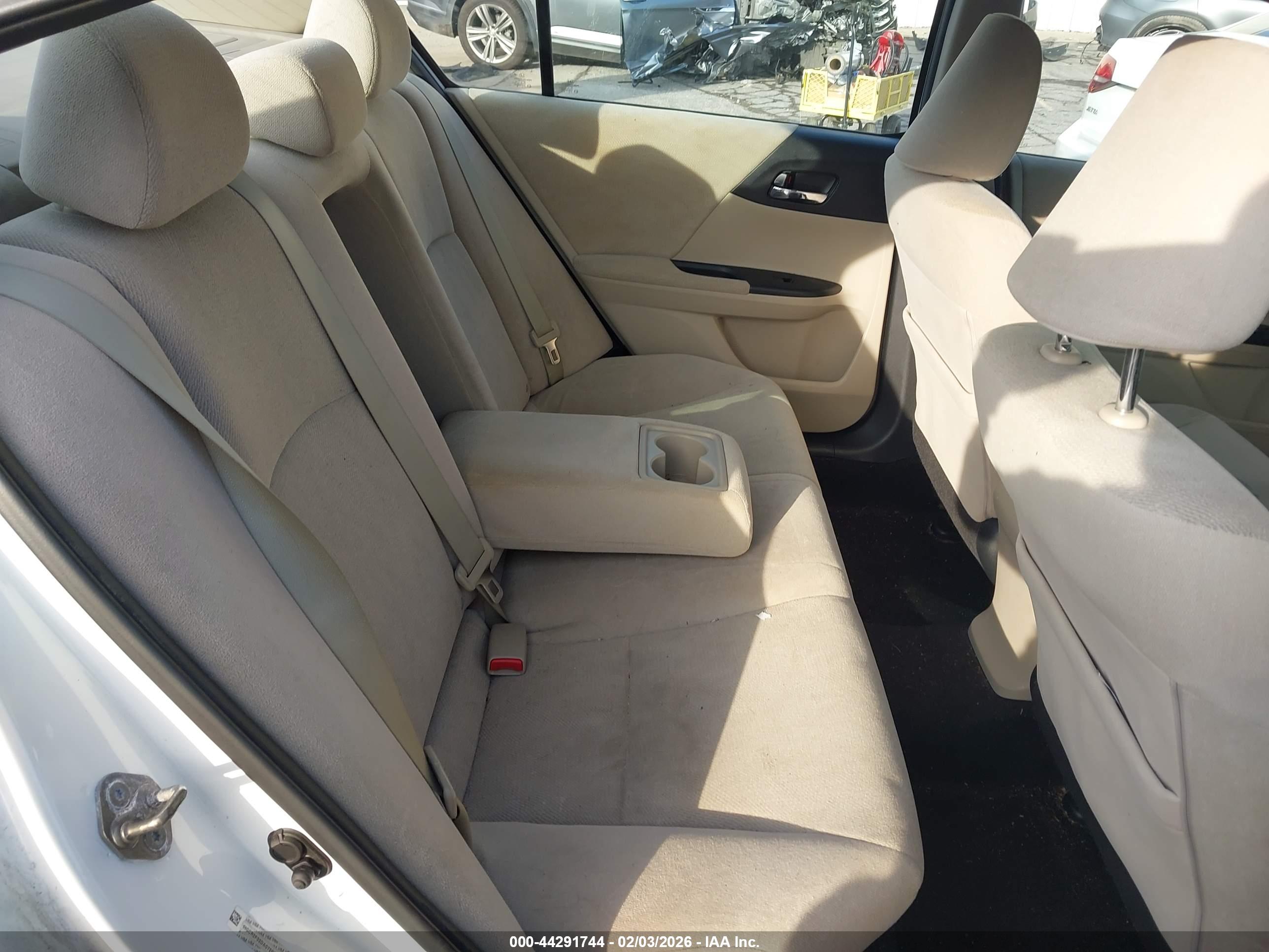HONDA ACCORD image 8
