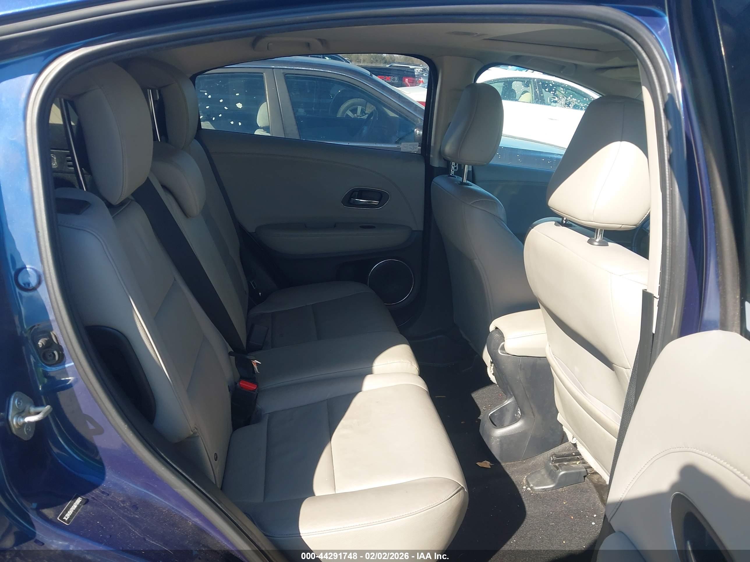 HONDA HR-V image 8