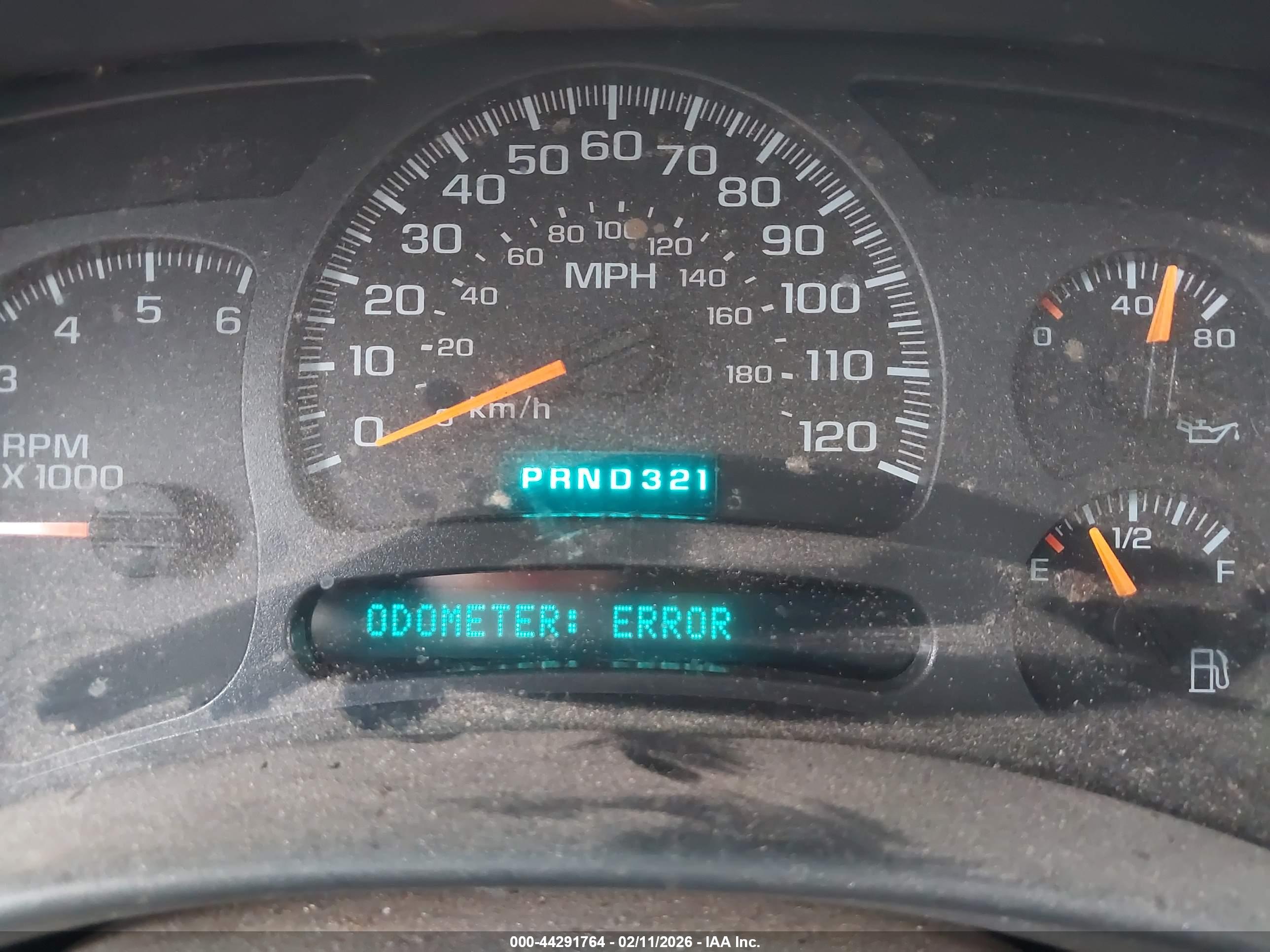 CHEVROLET SILVERADO image 7