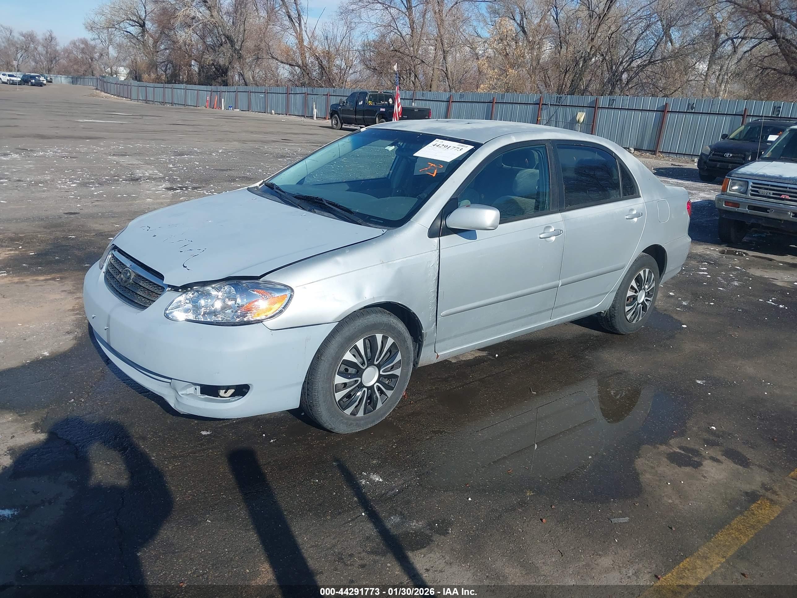 TOYOTA COROLLA image 2