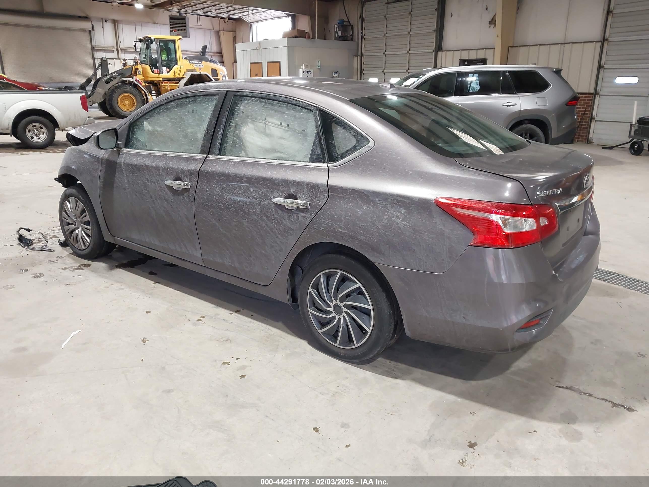 NISSAN SENTRA image 3