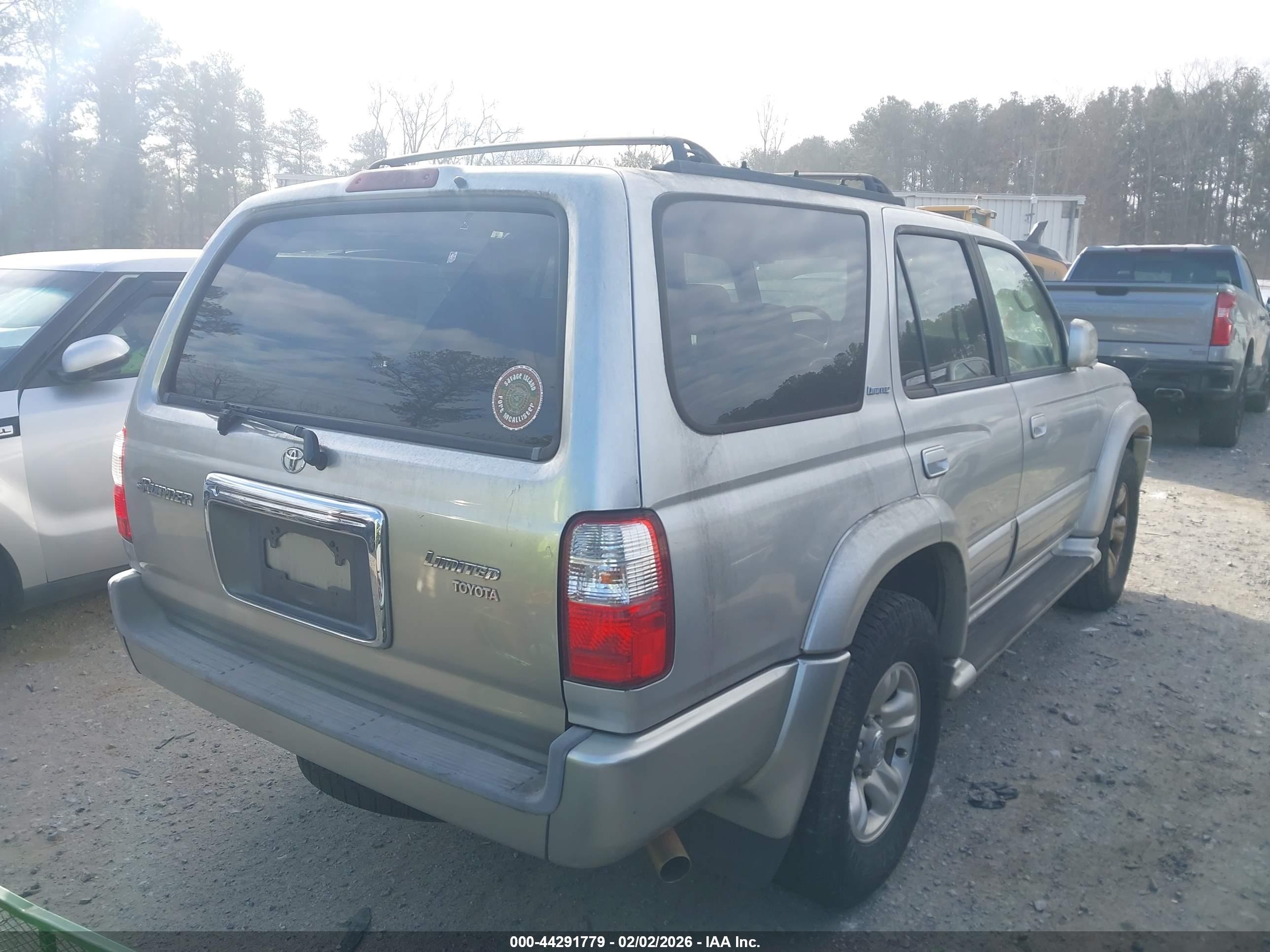 TOYOTA 4RUNNER image 4