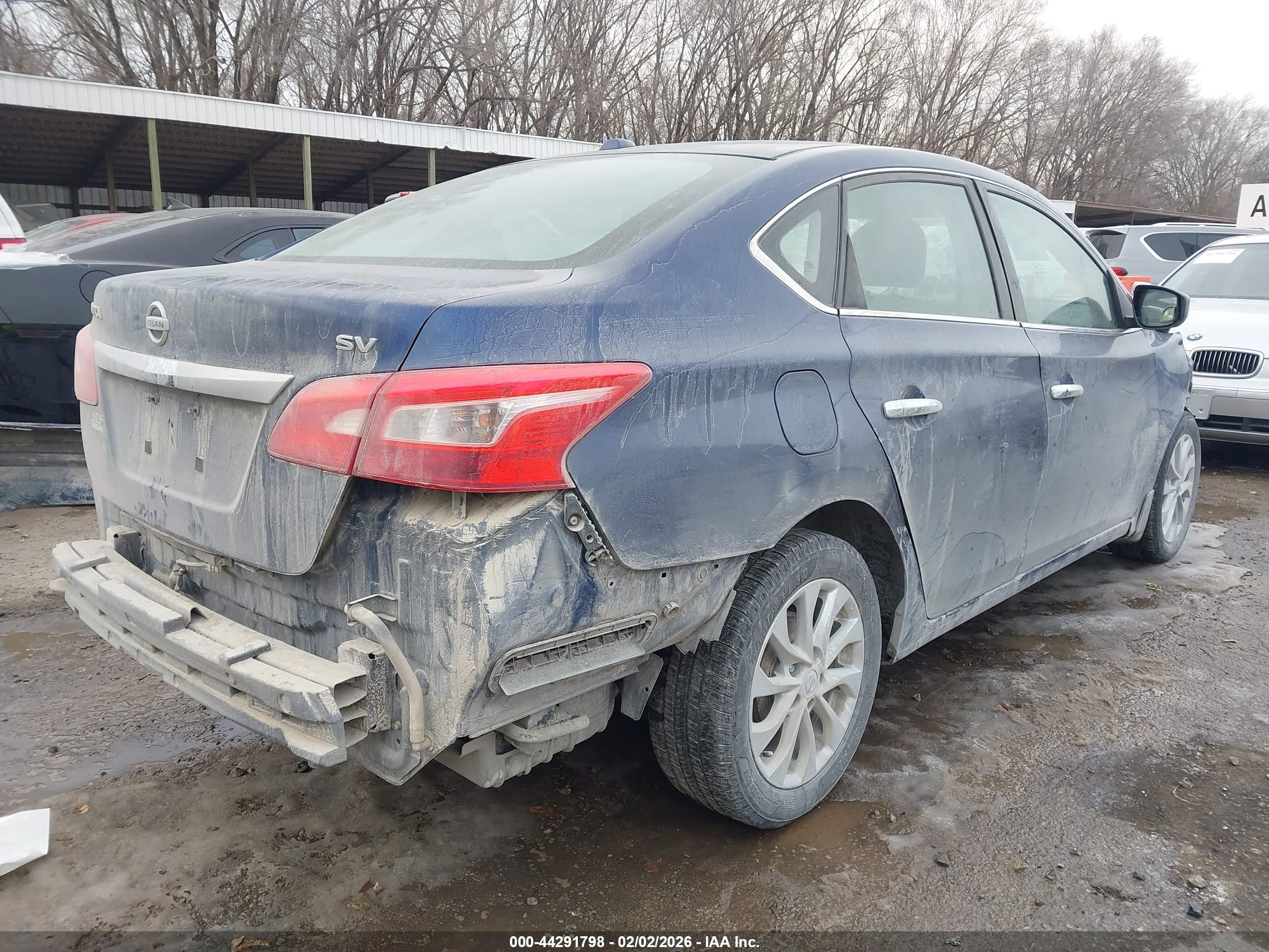 NISSAN SENTRA image 4