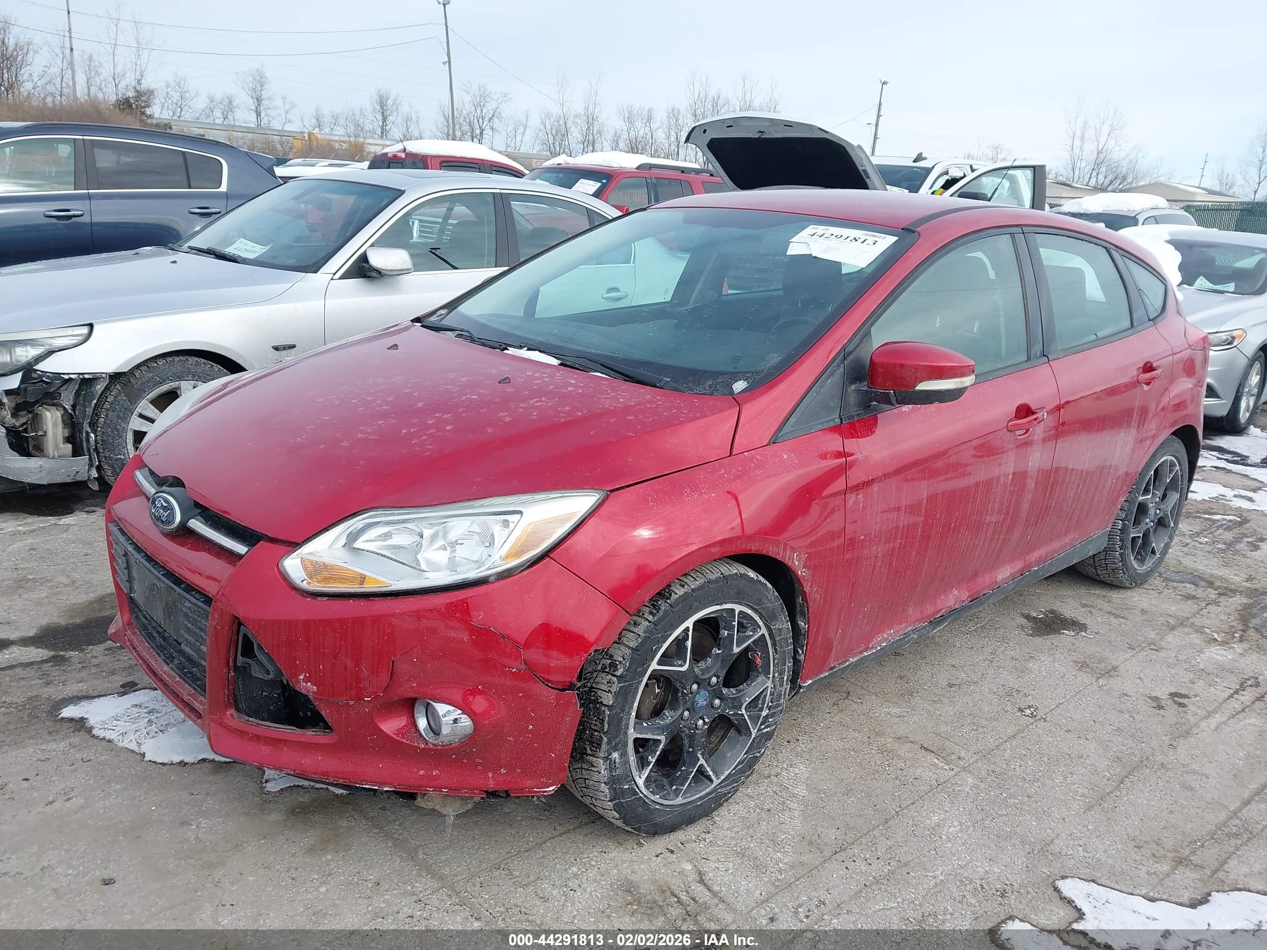 FORD FOCUS image 2