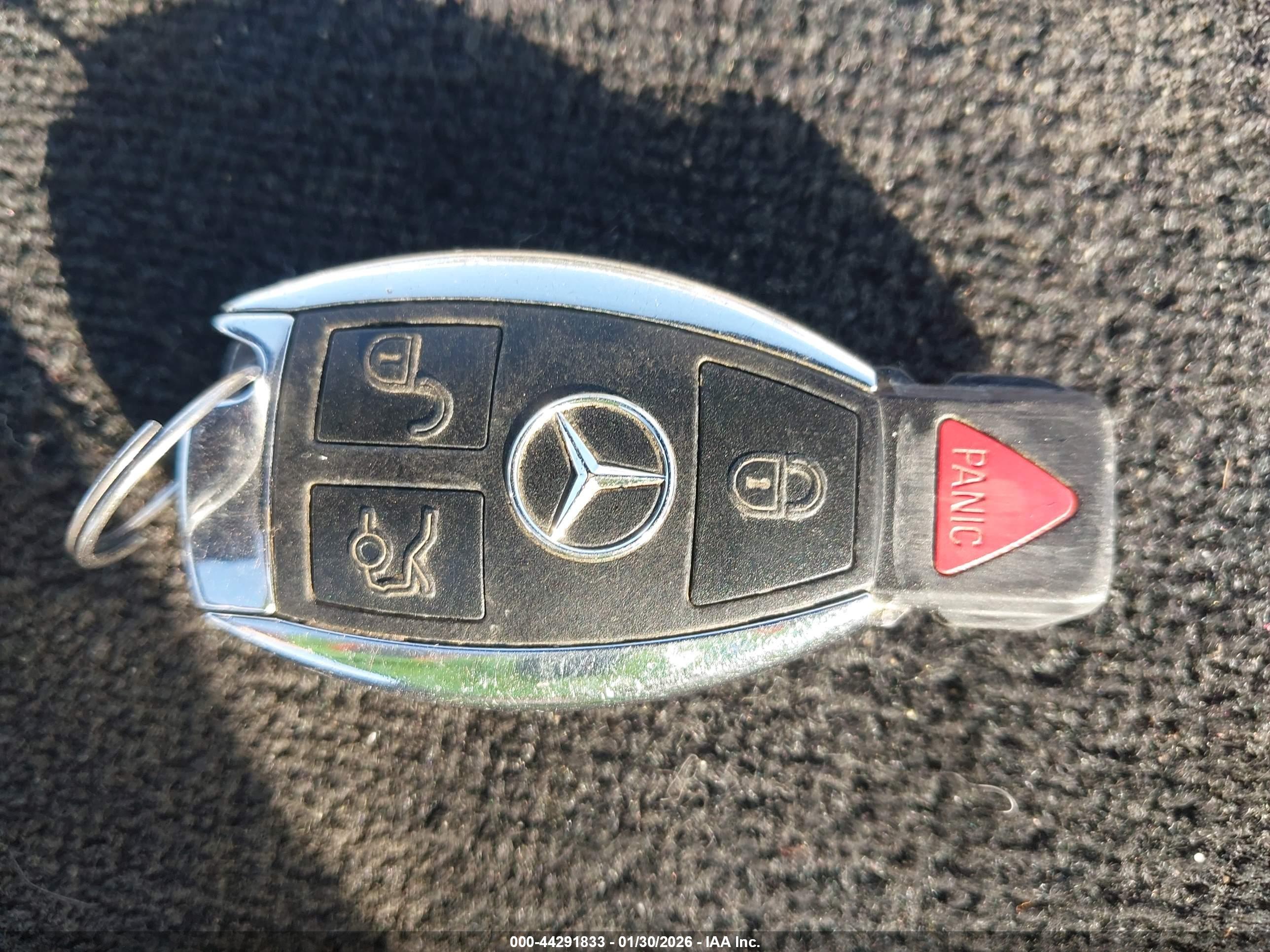 MERCEDES-BENZ C image 11