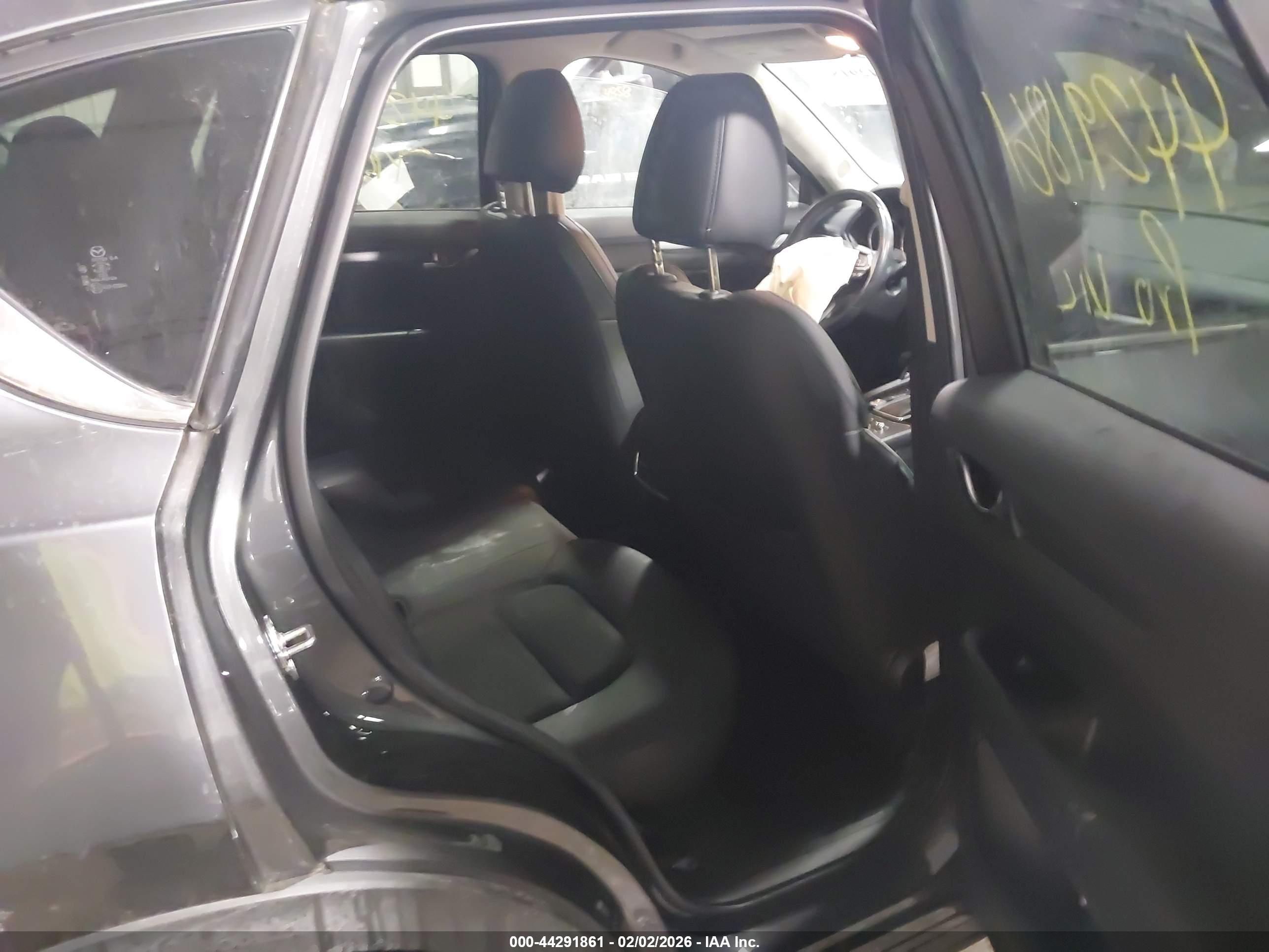MAZDA CX-5 image 8