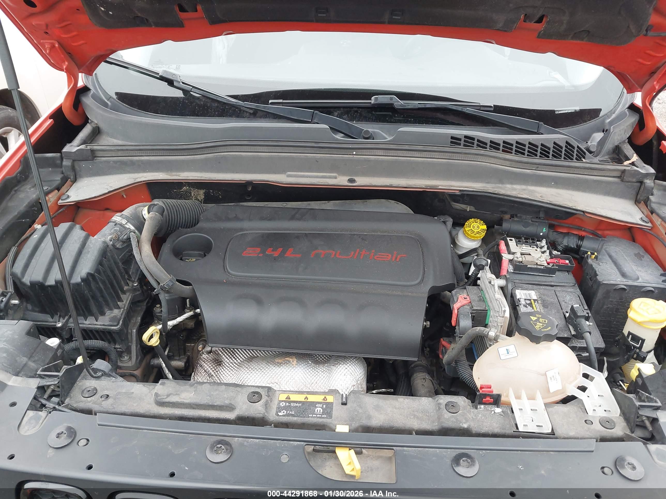 JEEP RENEGADE image 10