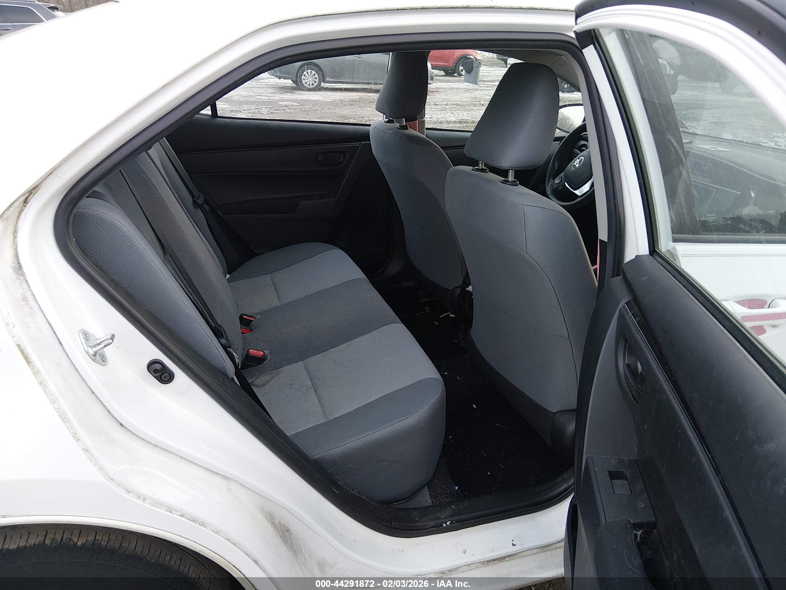 TOYOTA COROLLA image 8