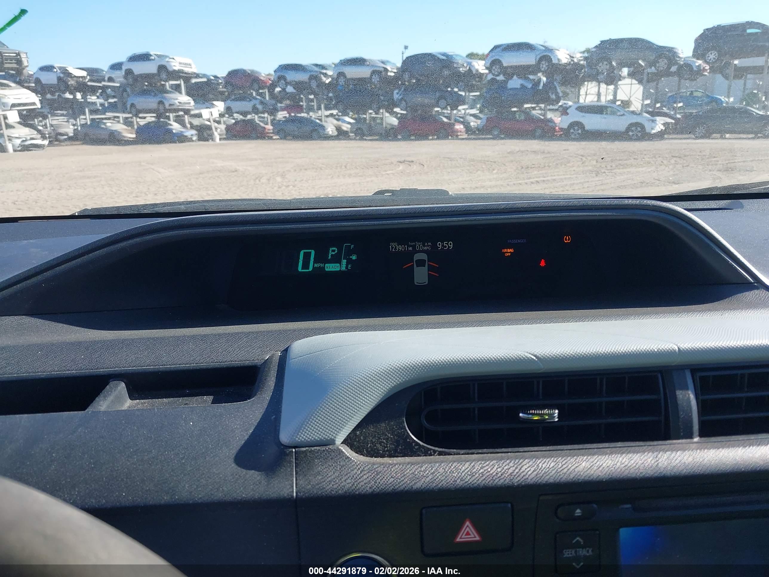 TOYOTA PRIUS image 7
