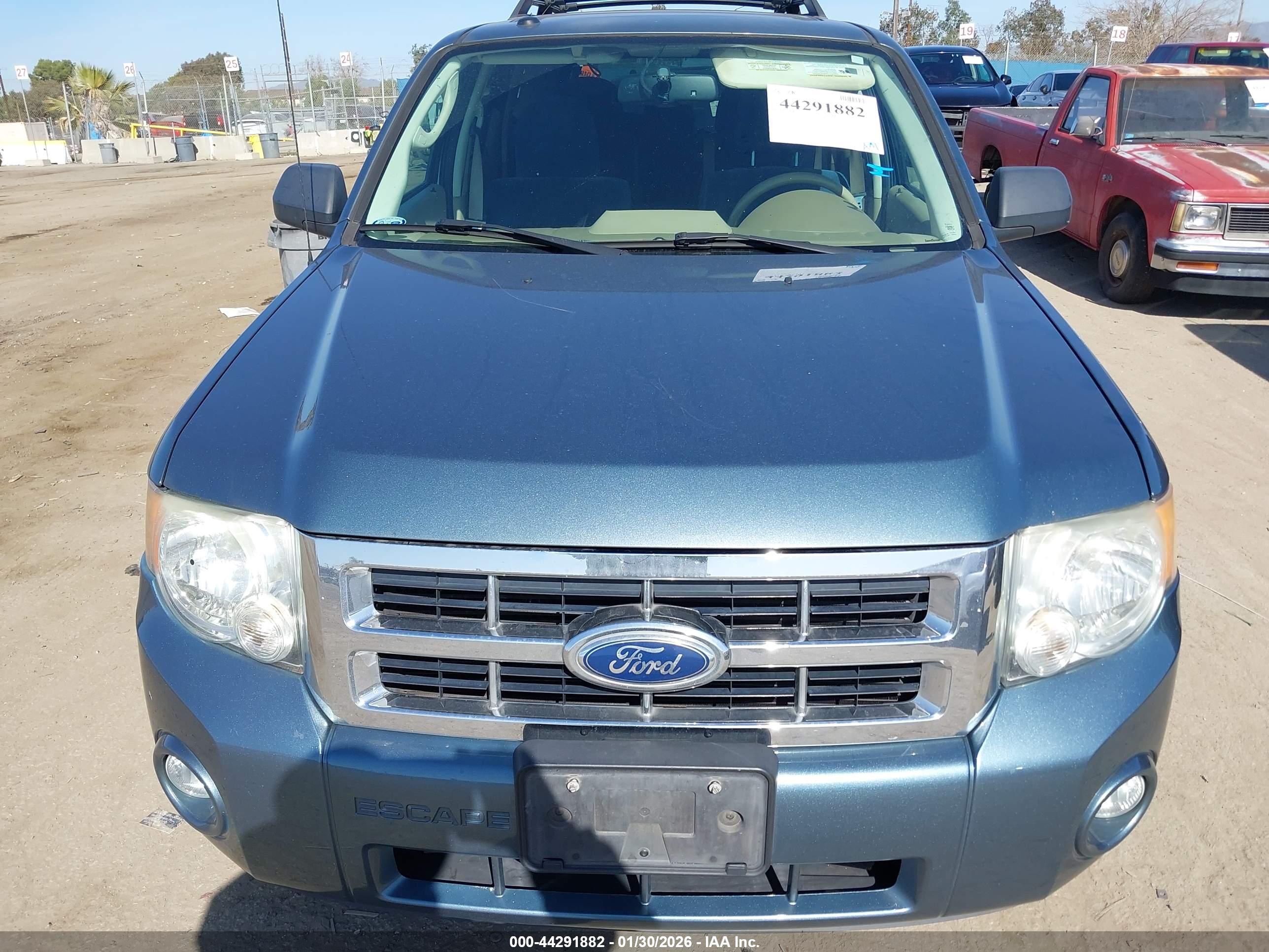 FORD ESCAPE image 6