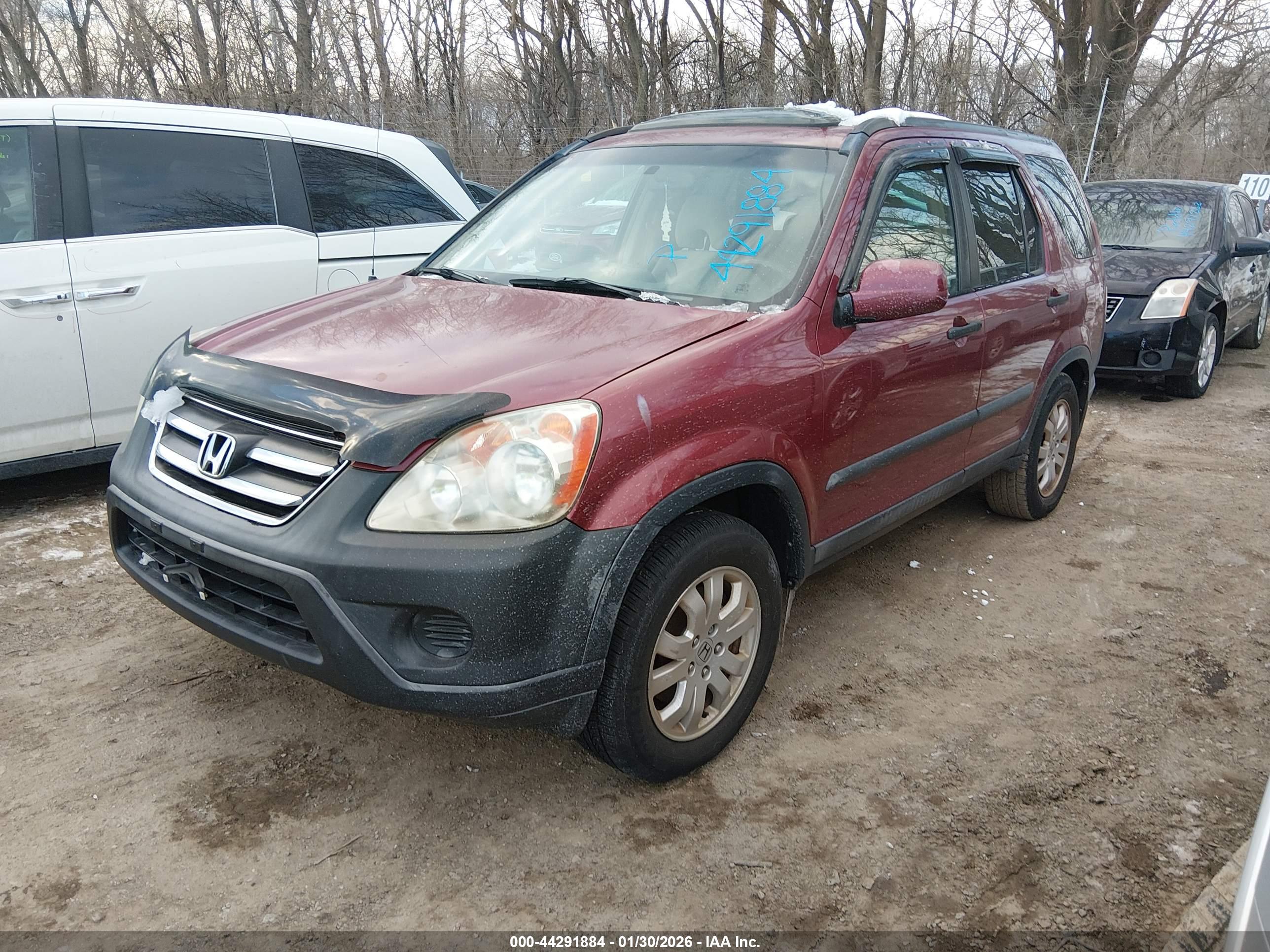 HONDA CR-V image 2