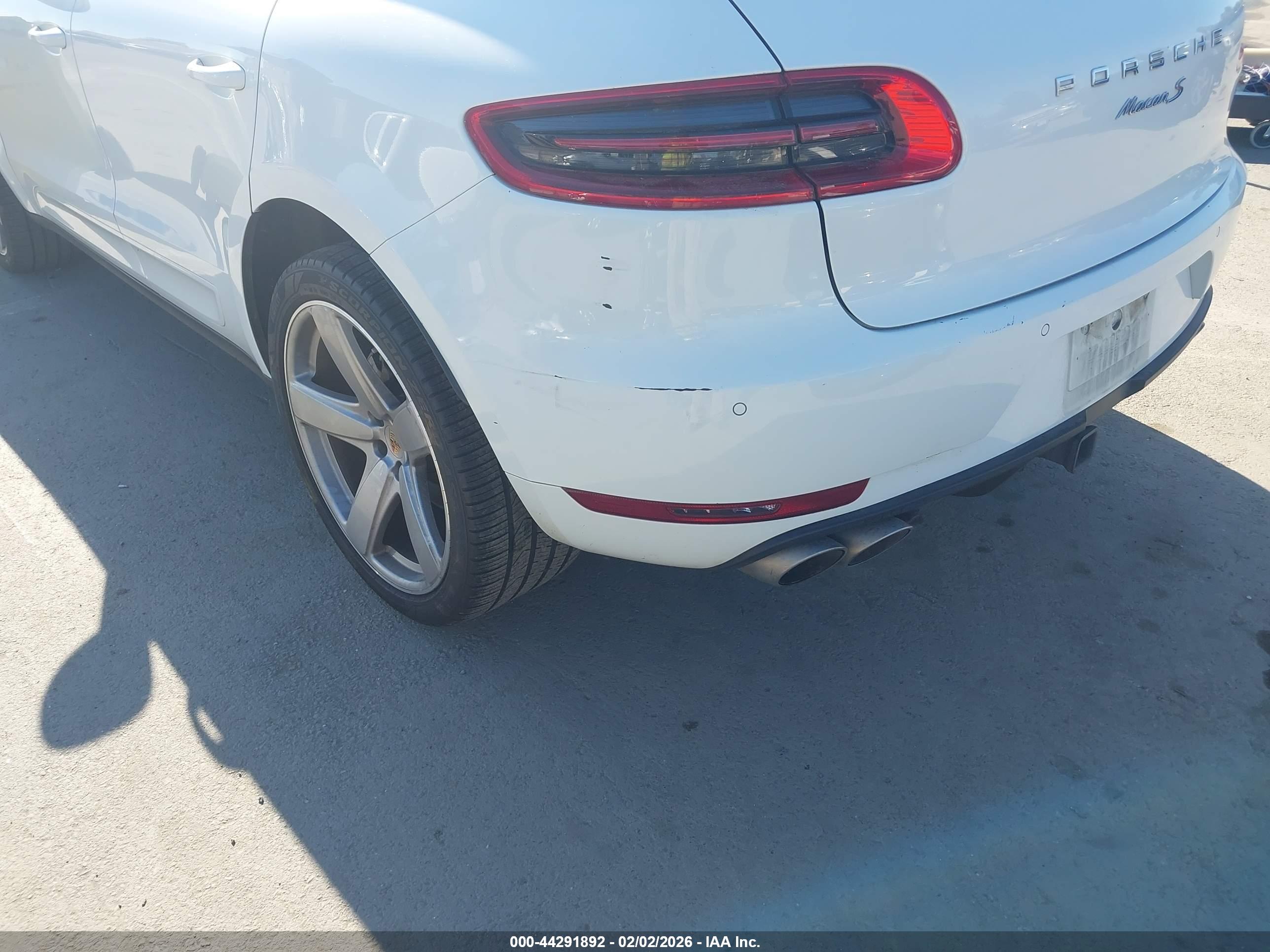 PORSCHE MACAN image 6