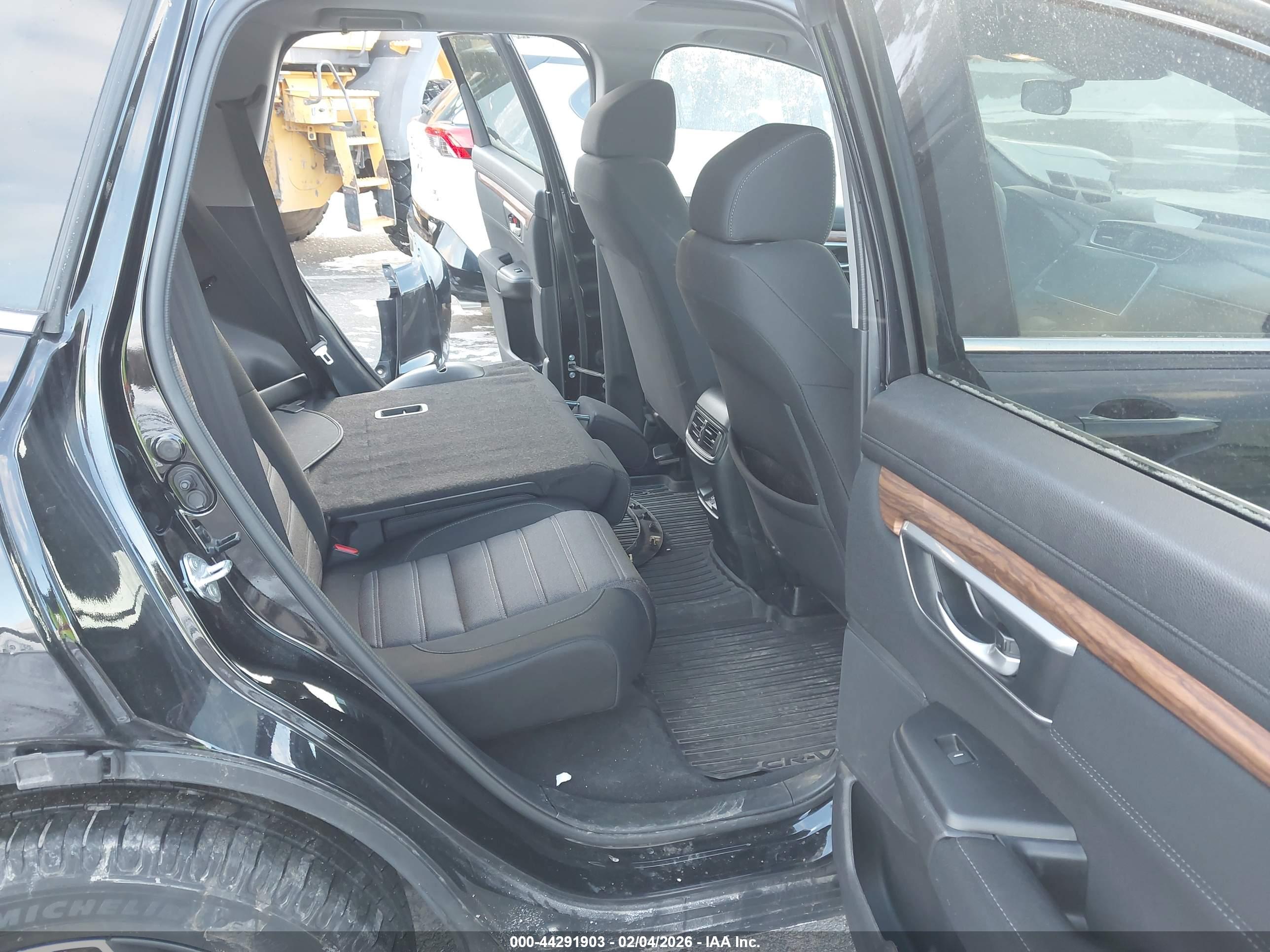 HONDA CR-V image 8