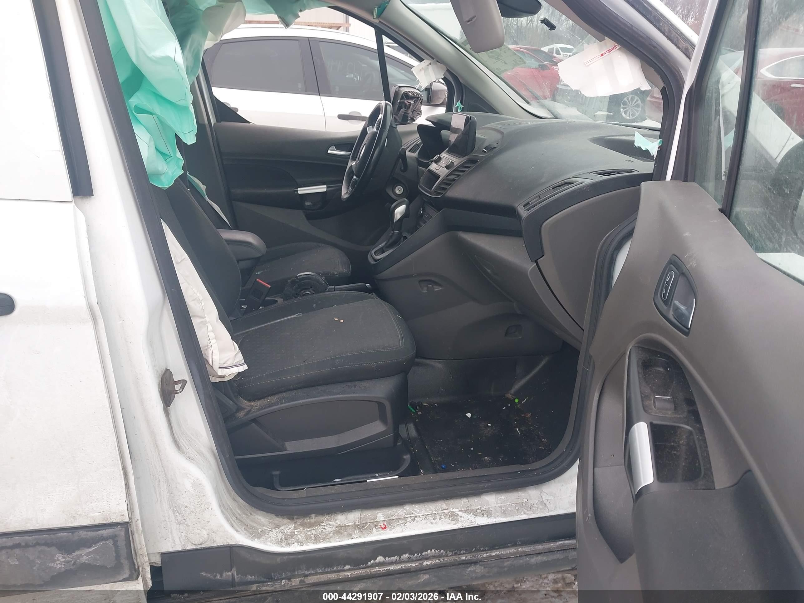 FORD TRANSIT image 5