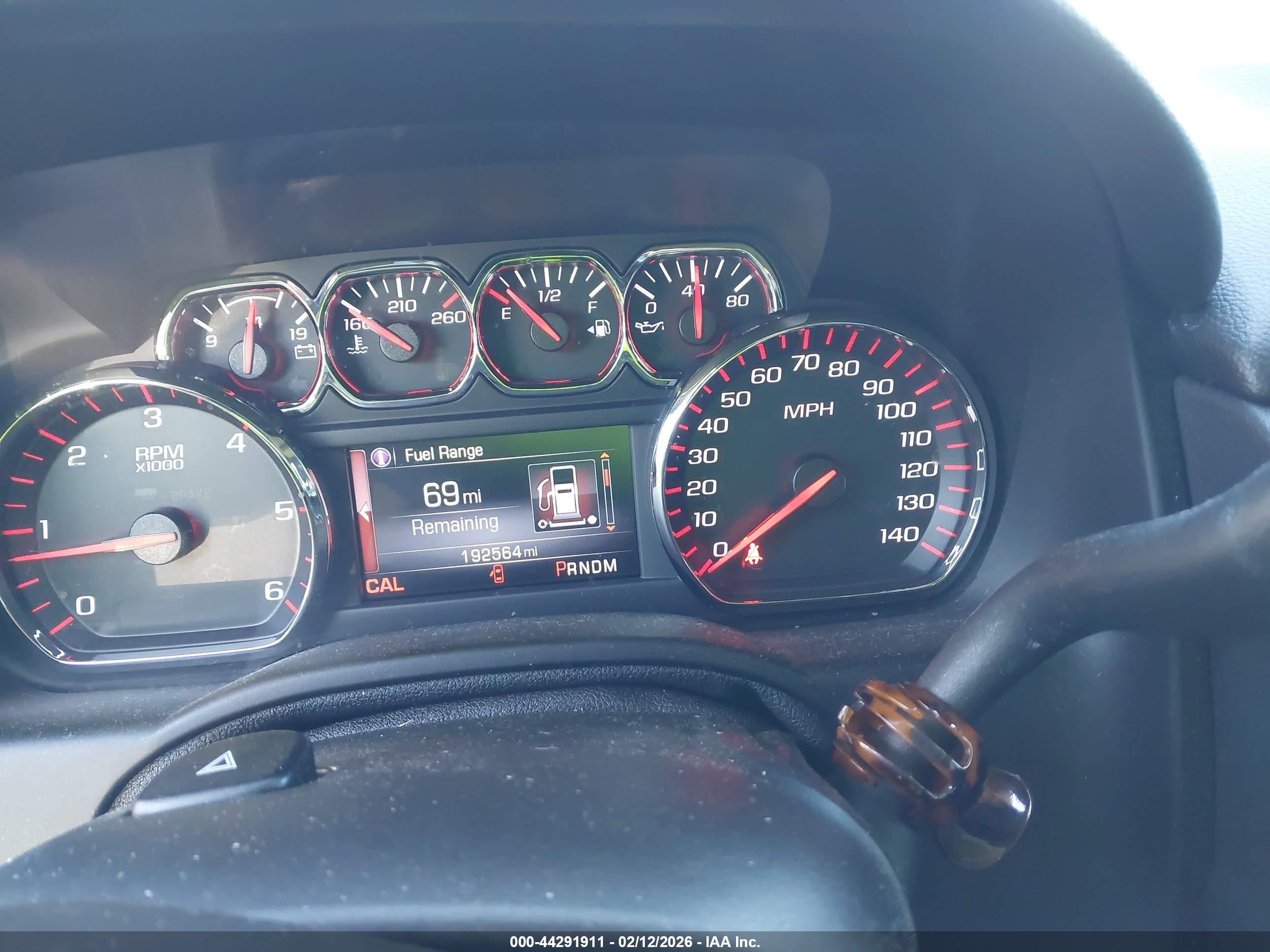 GMC YUKON image 7