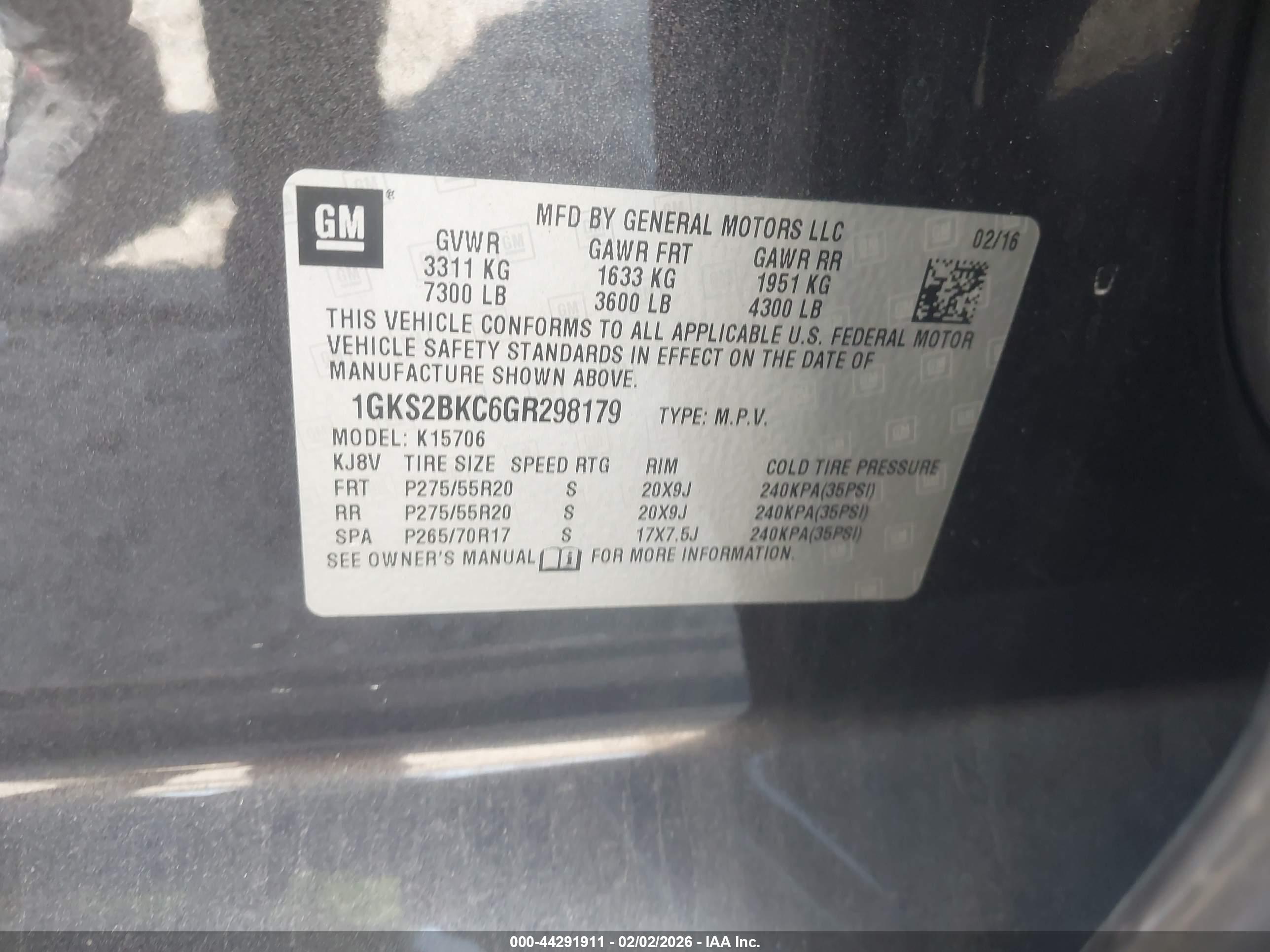 GMC YUKON image 9