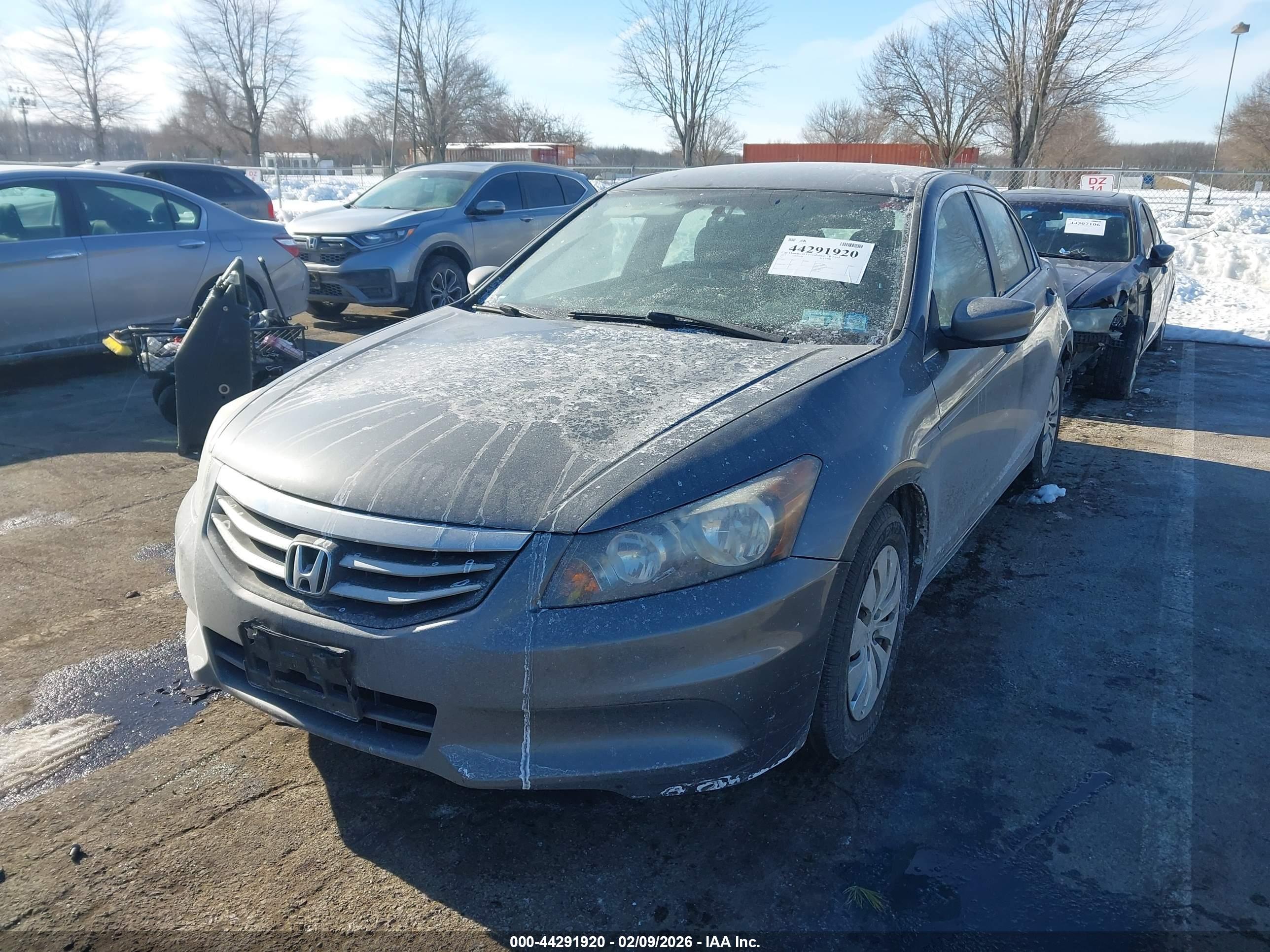 HONDA ACCORD image 2
