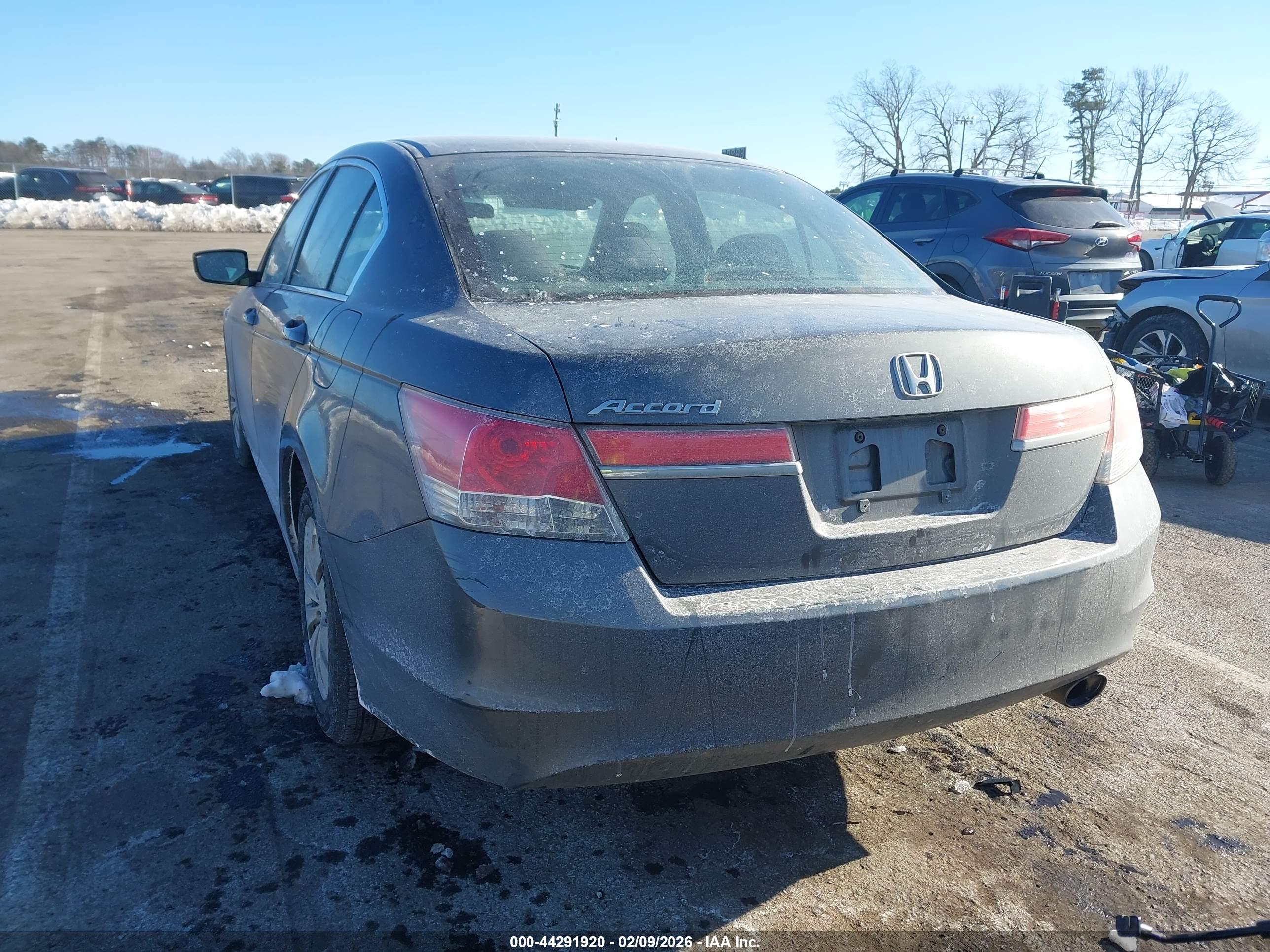 HONDA ACCORD image 3