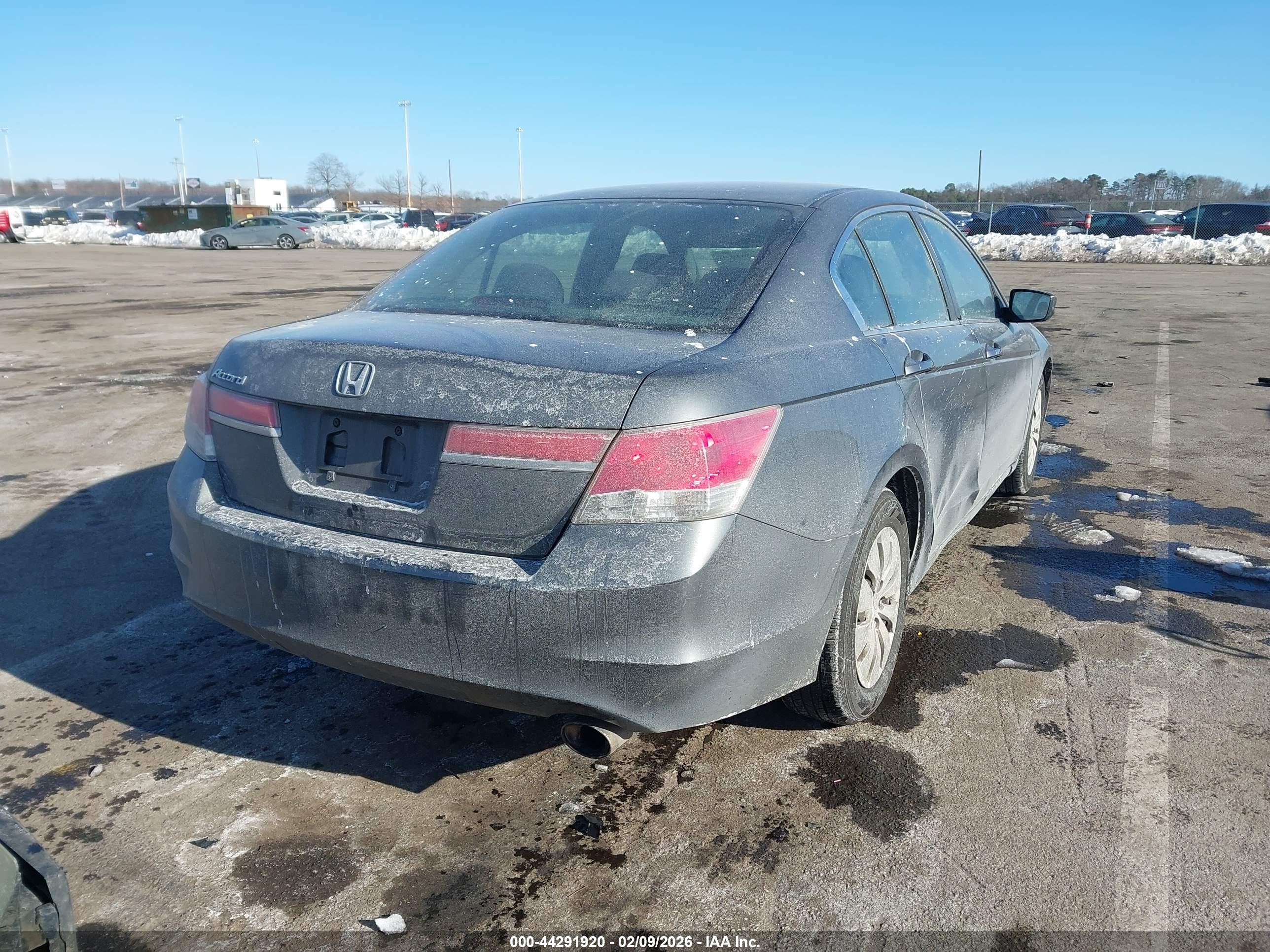 HONDA ACCORD image 4