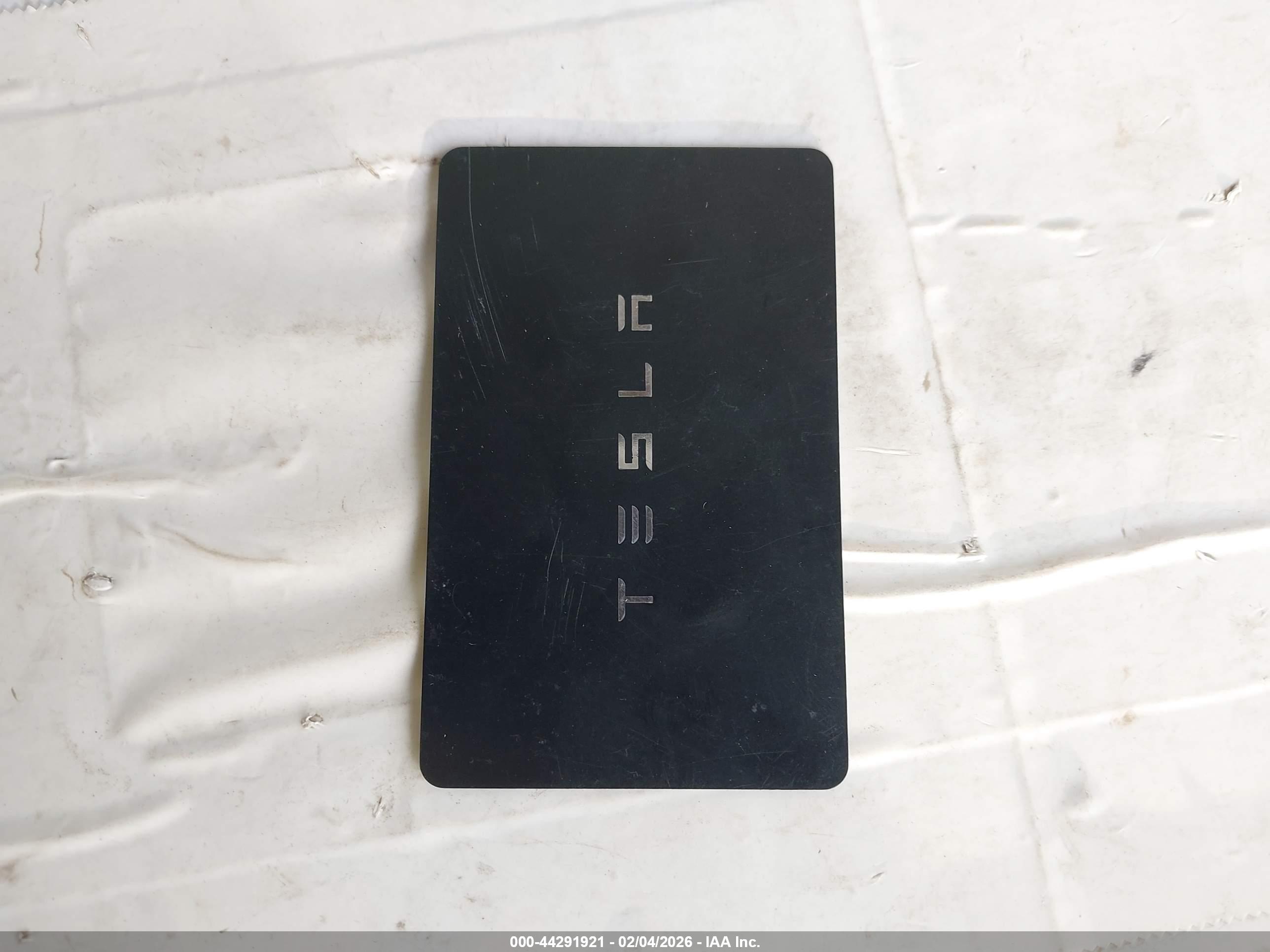 TESLA MODEL image 11