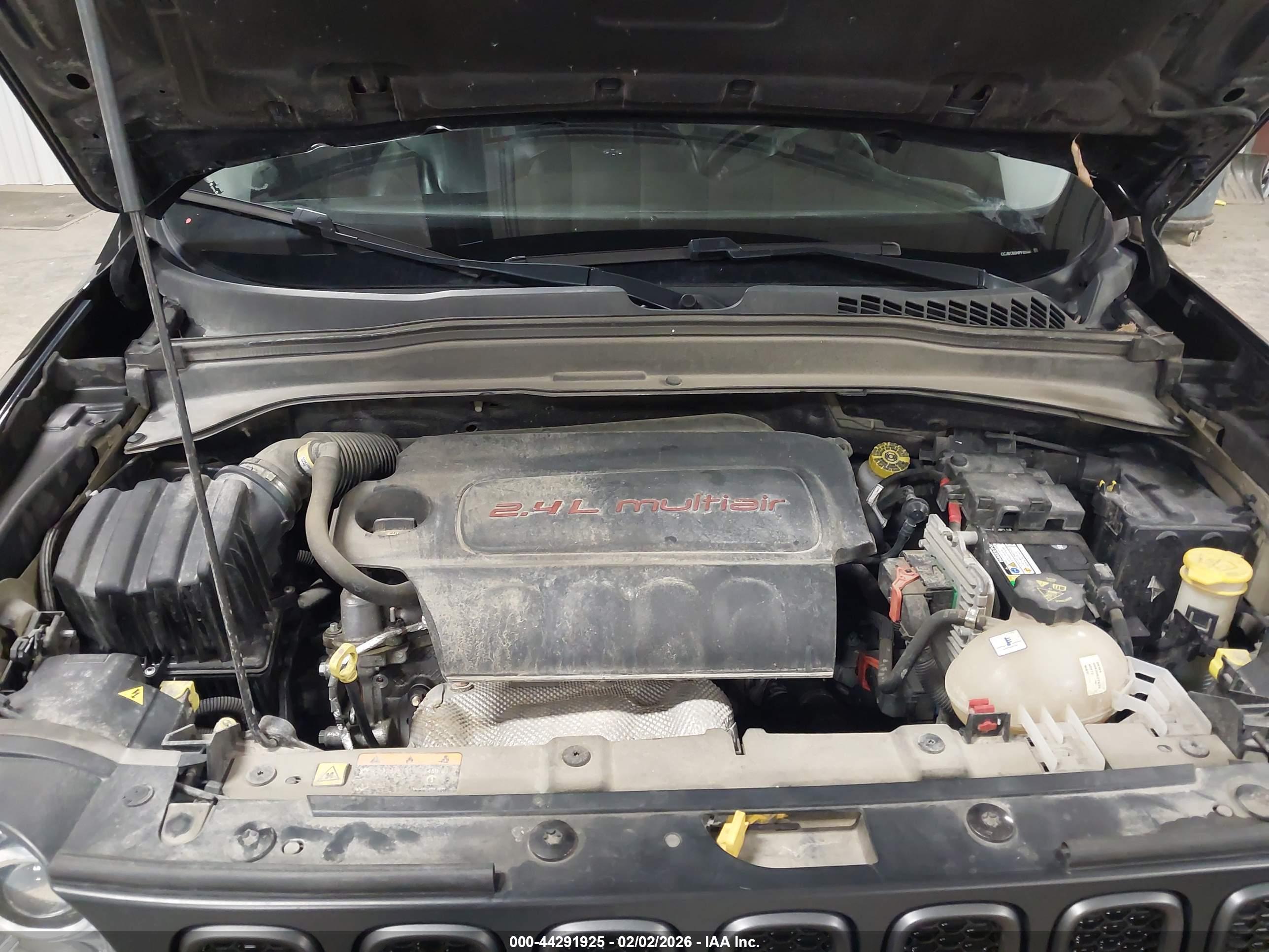 JEEP RENEGADE image 10