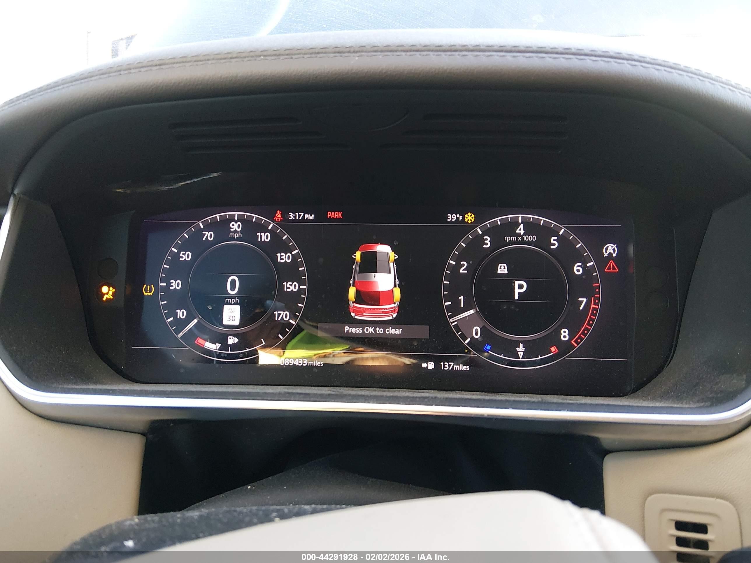 LAND ROVER image 7
