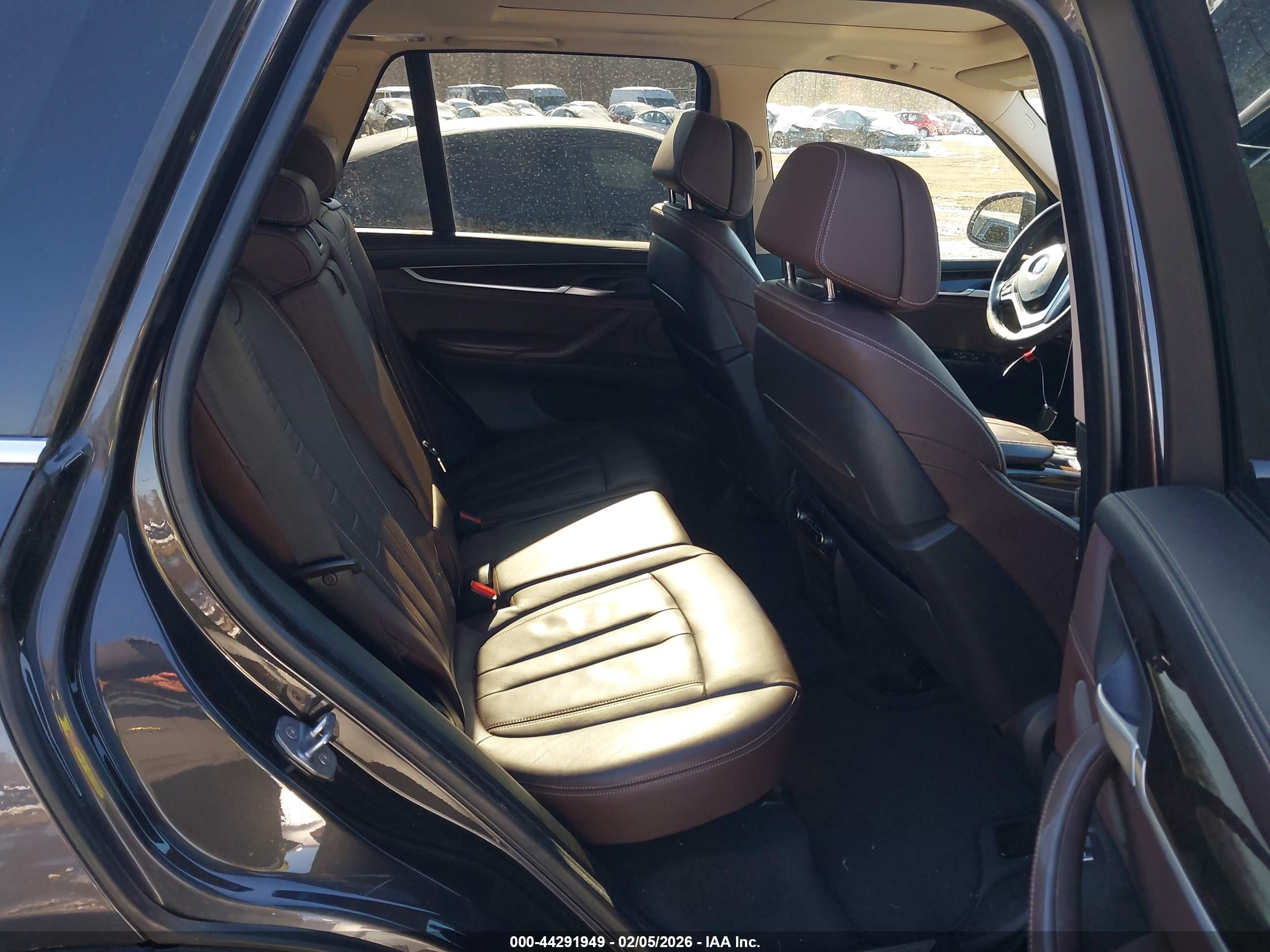 BMW X5 image 8