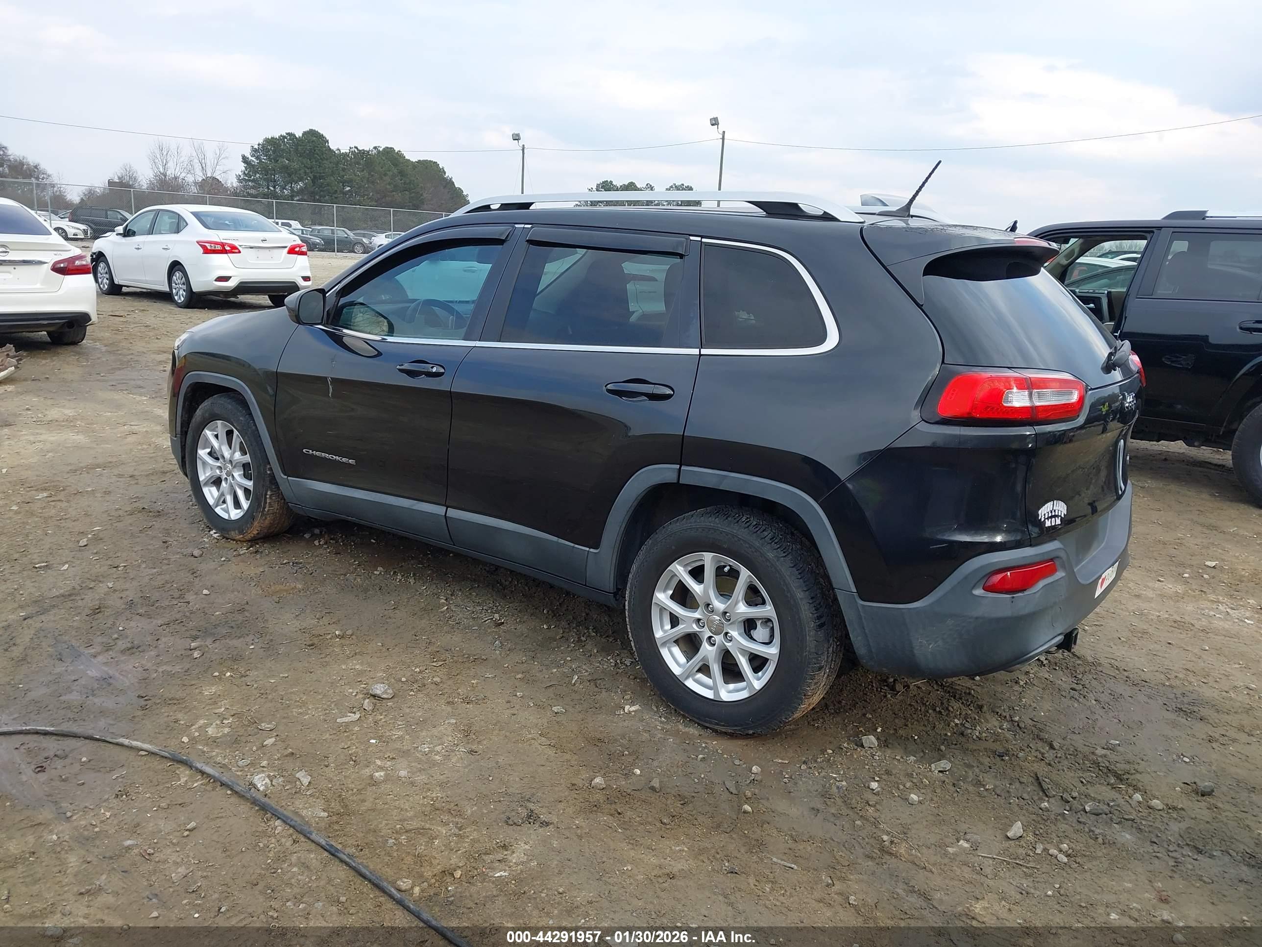 JEEP CHEROKEE image 3
