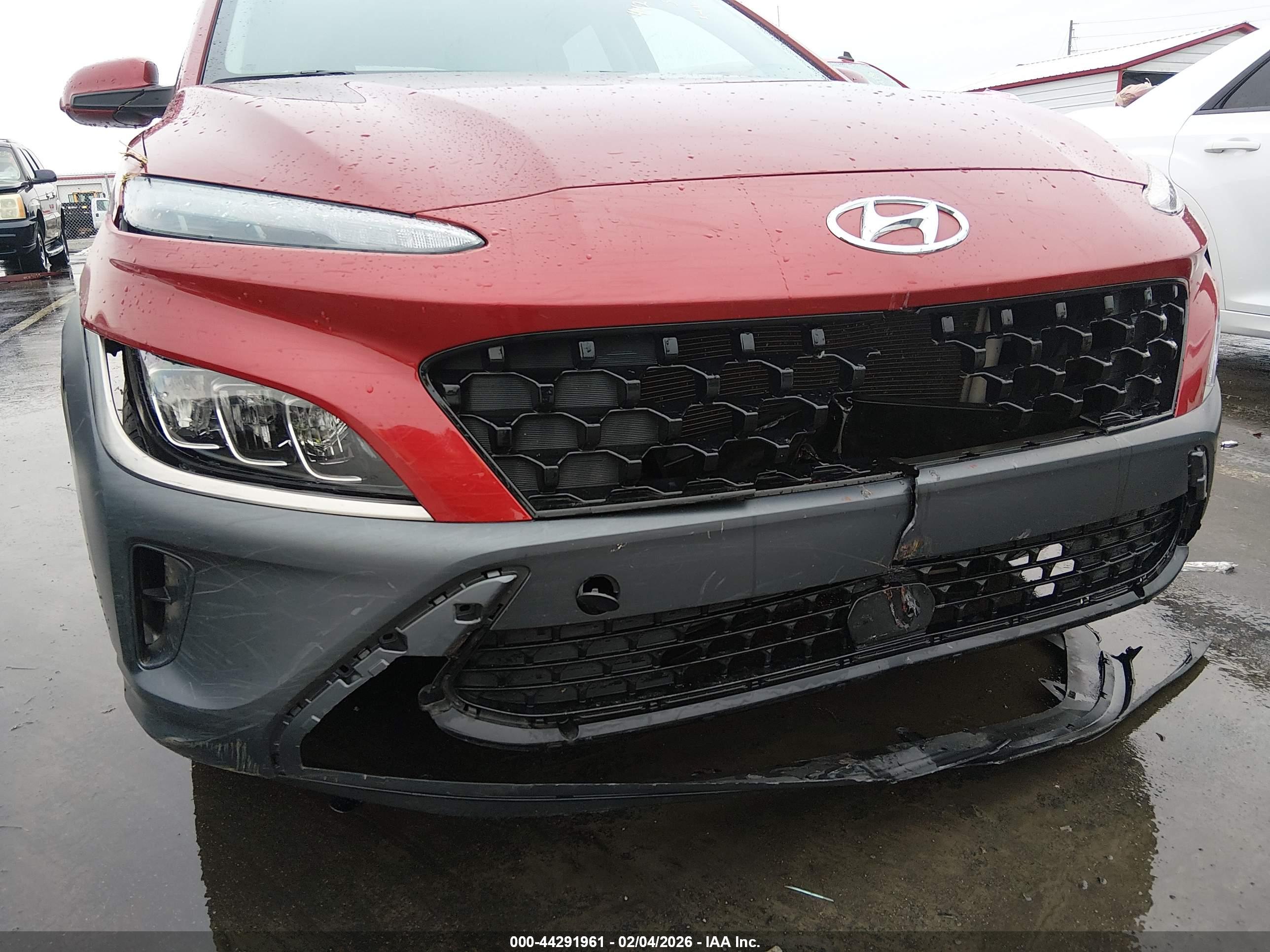 HYUNDAI KONA image 6