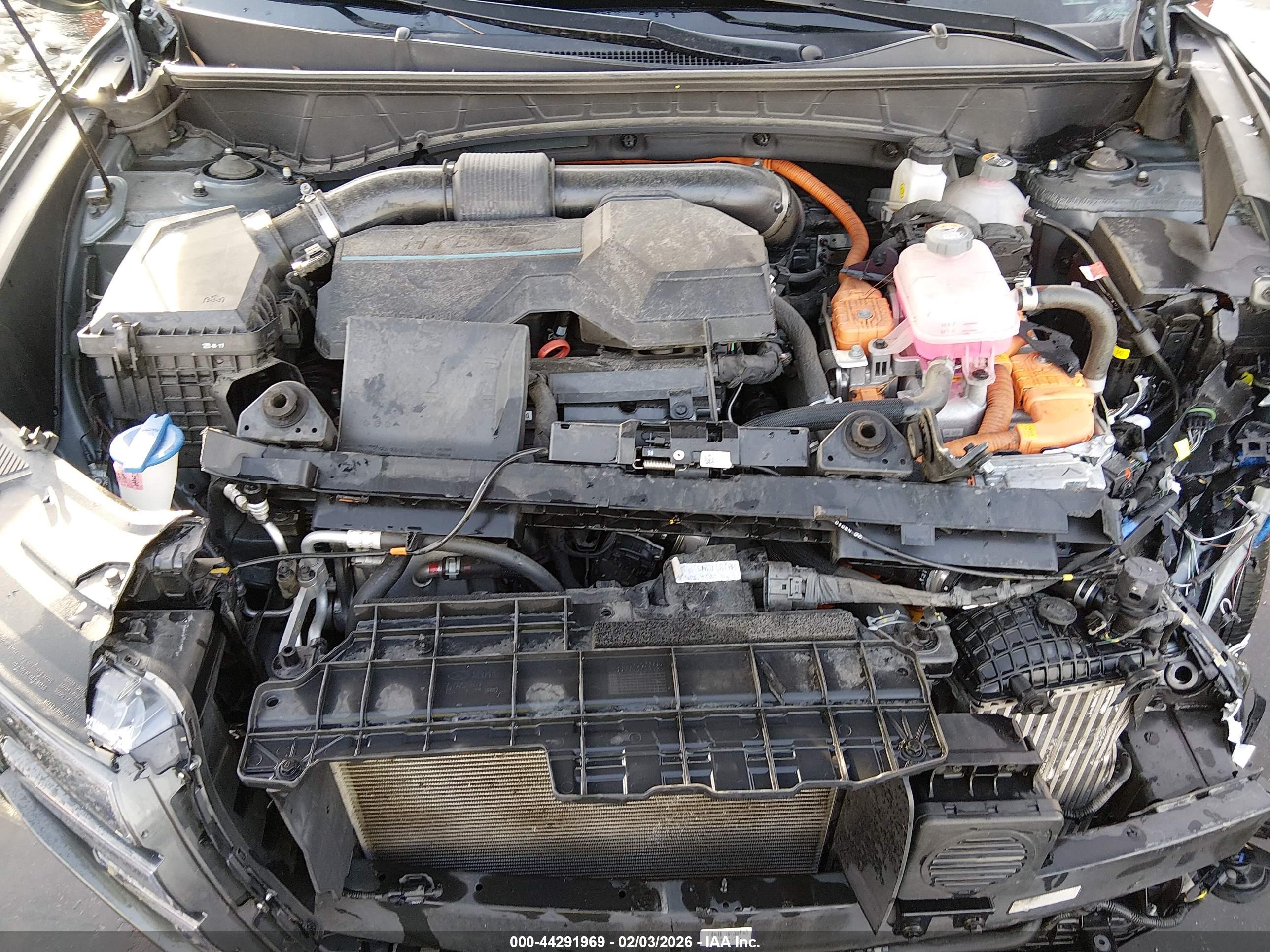 HYUNDAI TUCSON image 10